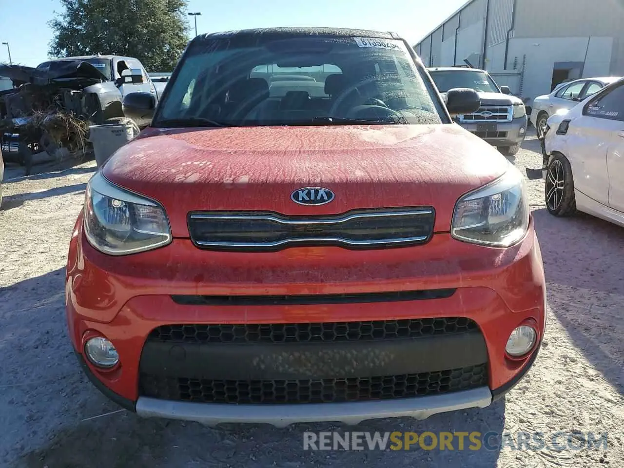 5 Photograph of a damaged car KNDJP3A5XK7656566 KIA SOUL 2019