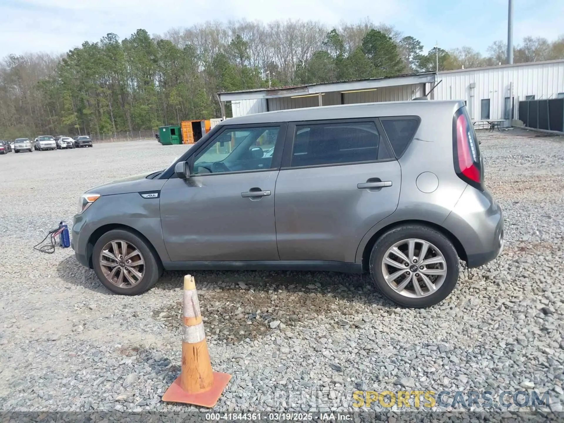 14 Photograph of a damaged car KNDJP3A5XK7678079 KIA SOUL 2019
