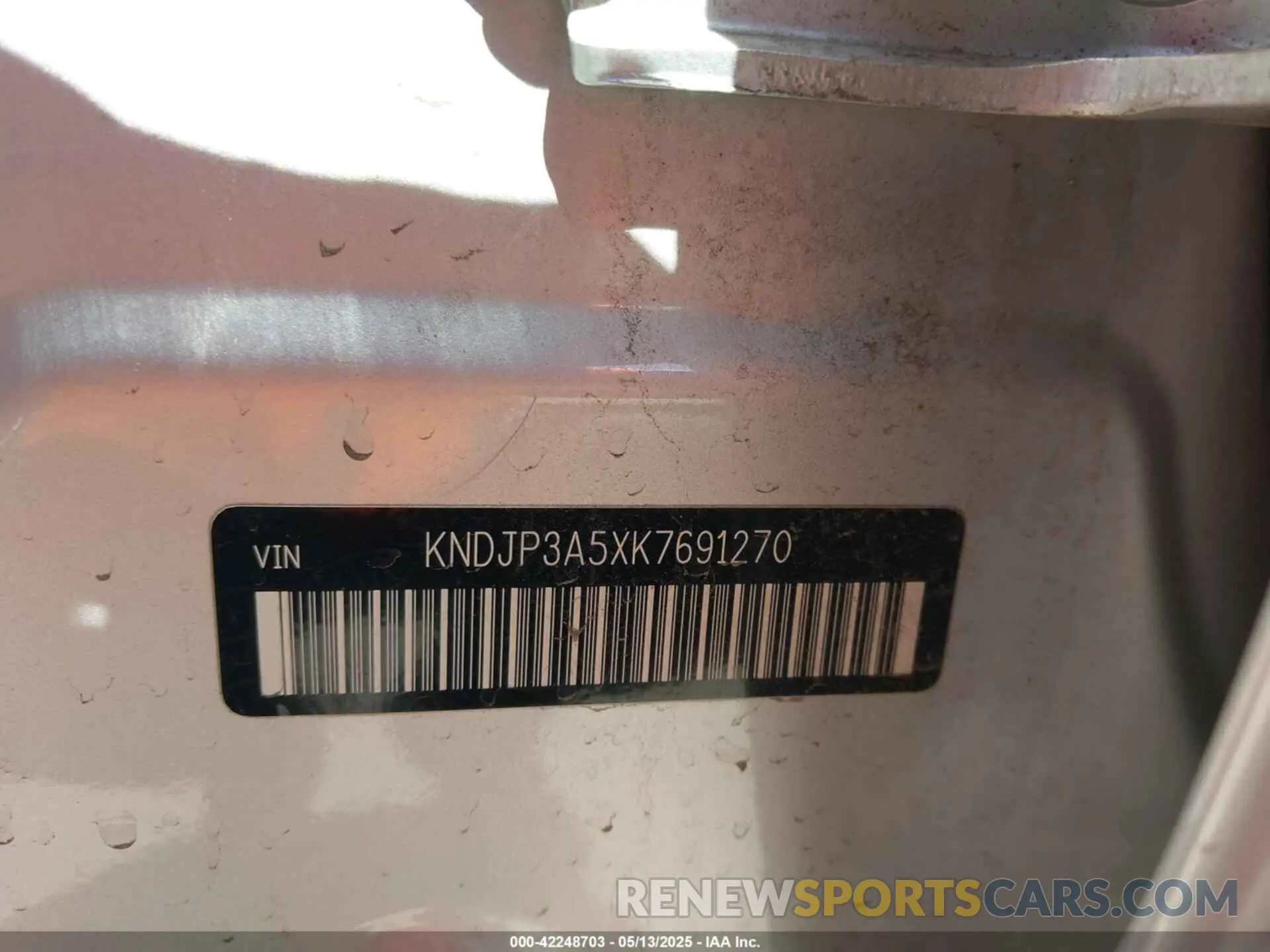 9 Photograph of a damaged car KNDJP3A5XK7691270 KIA SOUL 2019