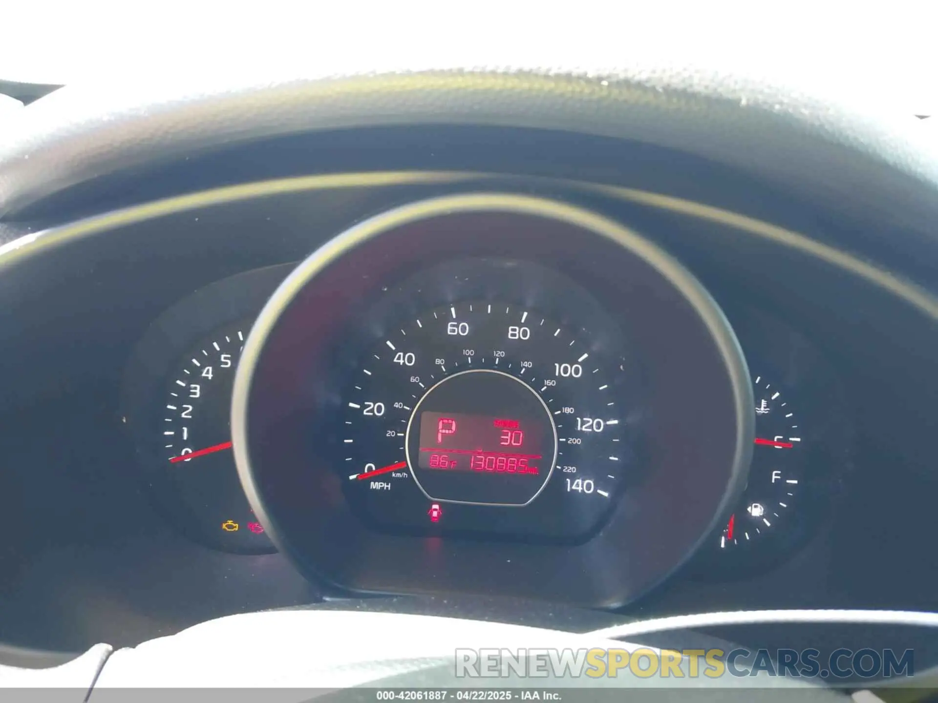 7 Photograph of a damaged car KNDJP3A5XK7692497 KIA SOUL 2019