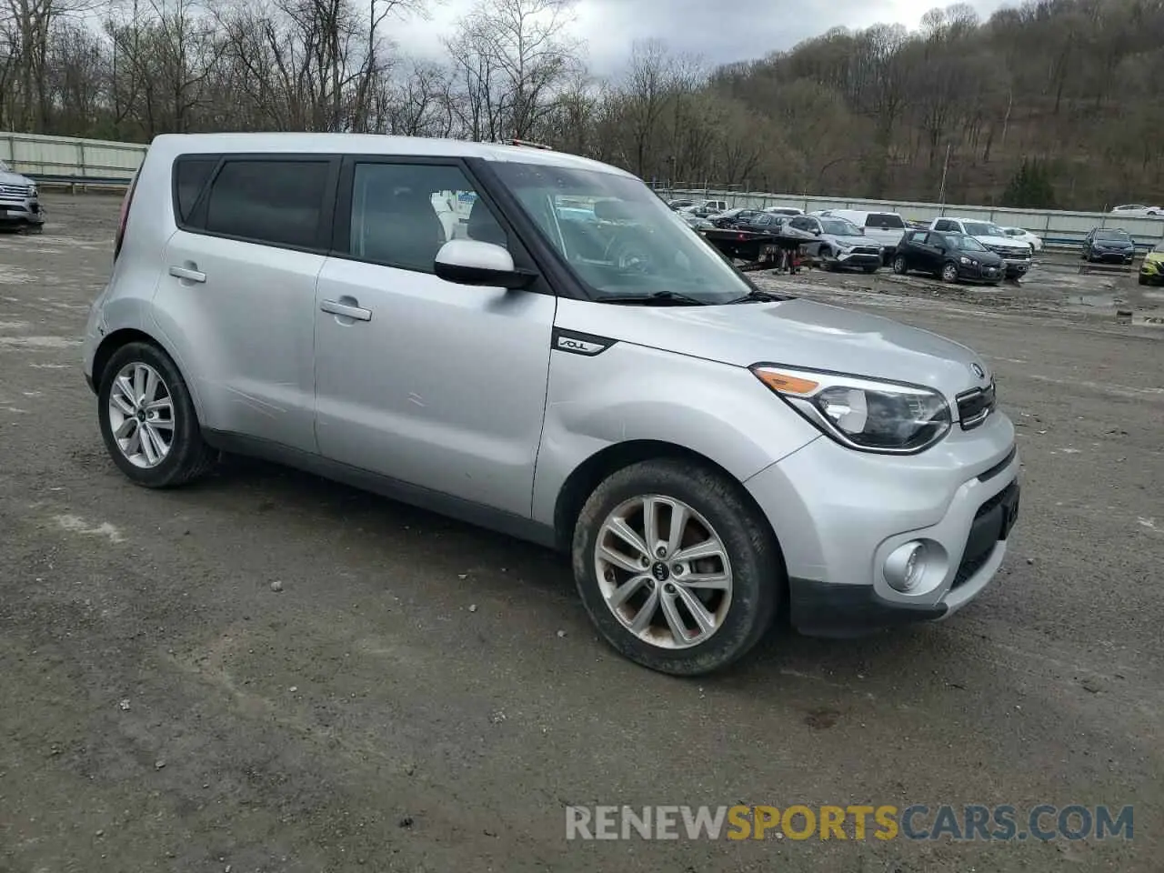 4 Photograph of a damaged car KNDJP3A5XK7698879 KIA SOUL 2019