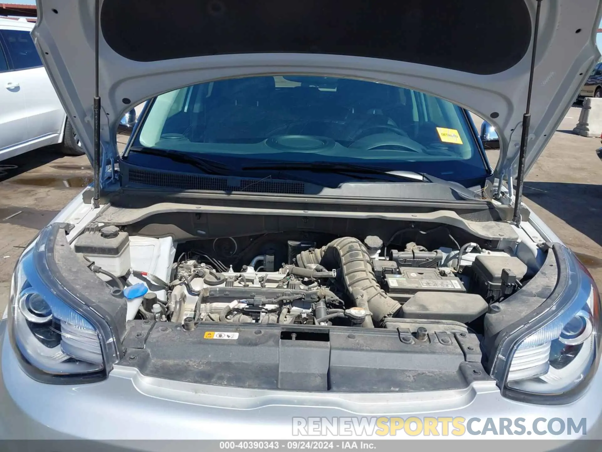 10 Photograph of a damaged car KNDJX3AA1K7694426 KIA SOUL 2019