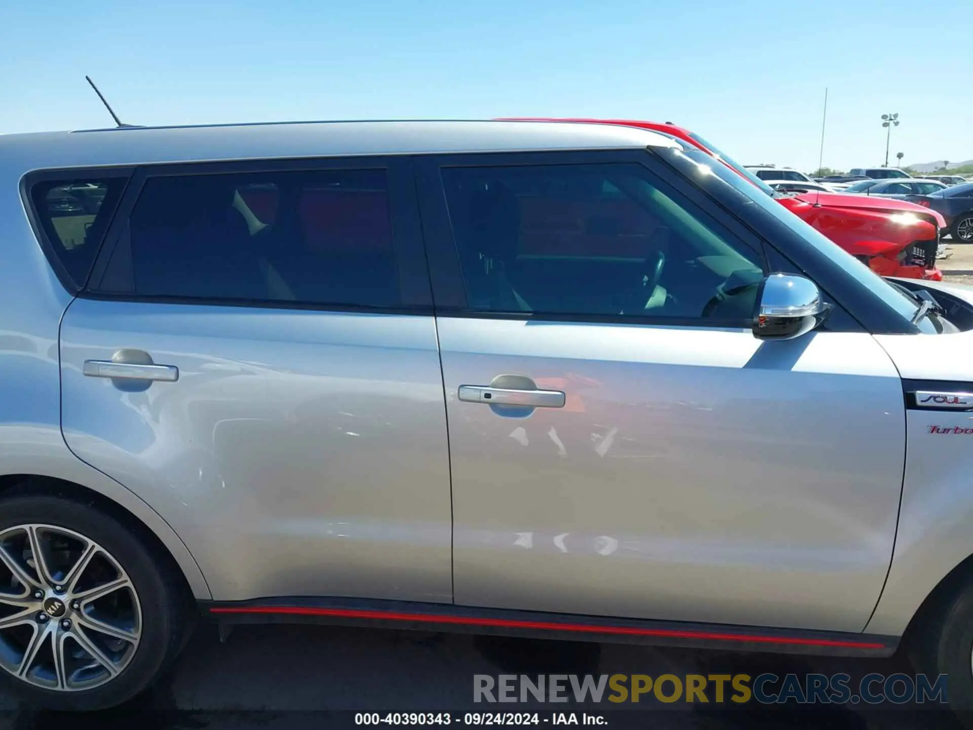 14 Photograph of a damaged car KNDJX3AA1K7694426 KIA SOUL 2019