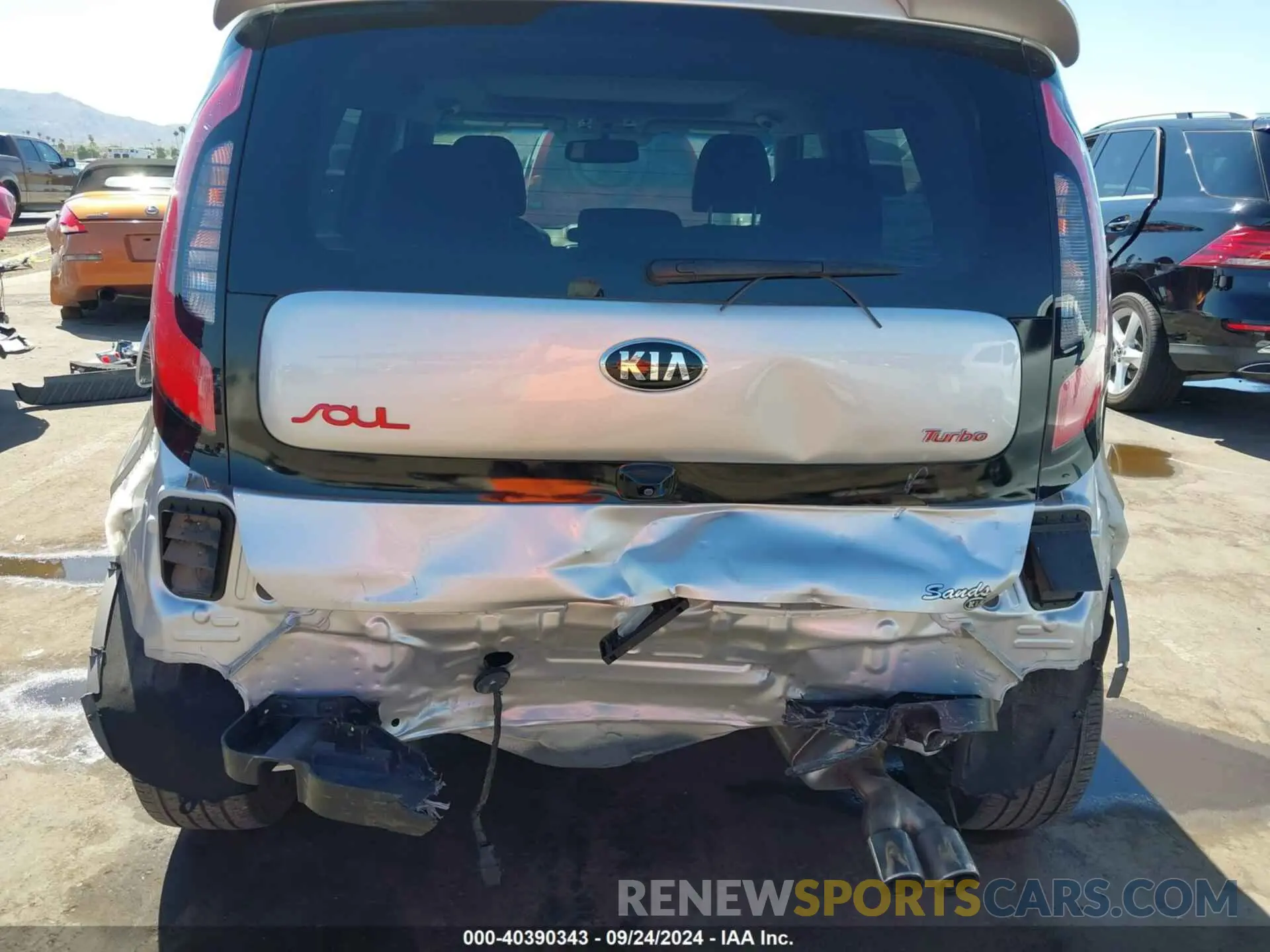 6 Photograph of a damaged car KNDJX3AA1K7694426 KIA SOUL 2019