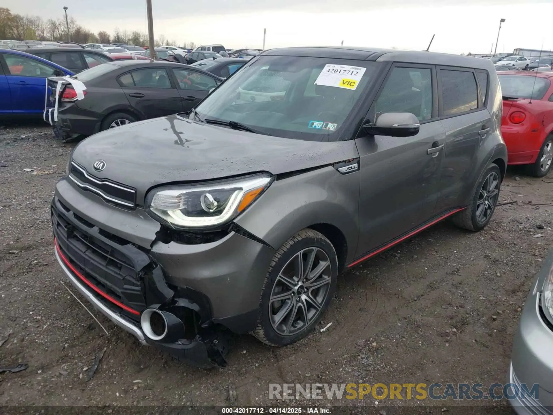 2 Photograph of a damaged car KNDJX3AA8K7006678 KIA SOUL 2019