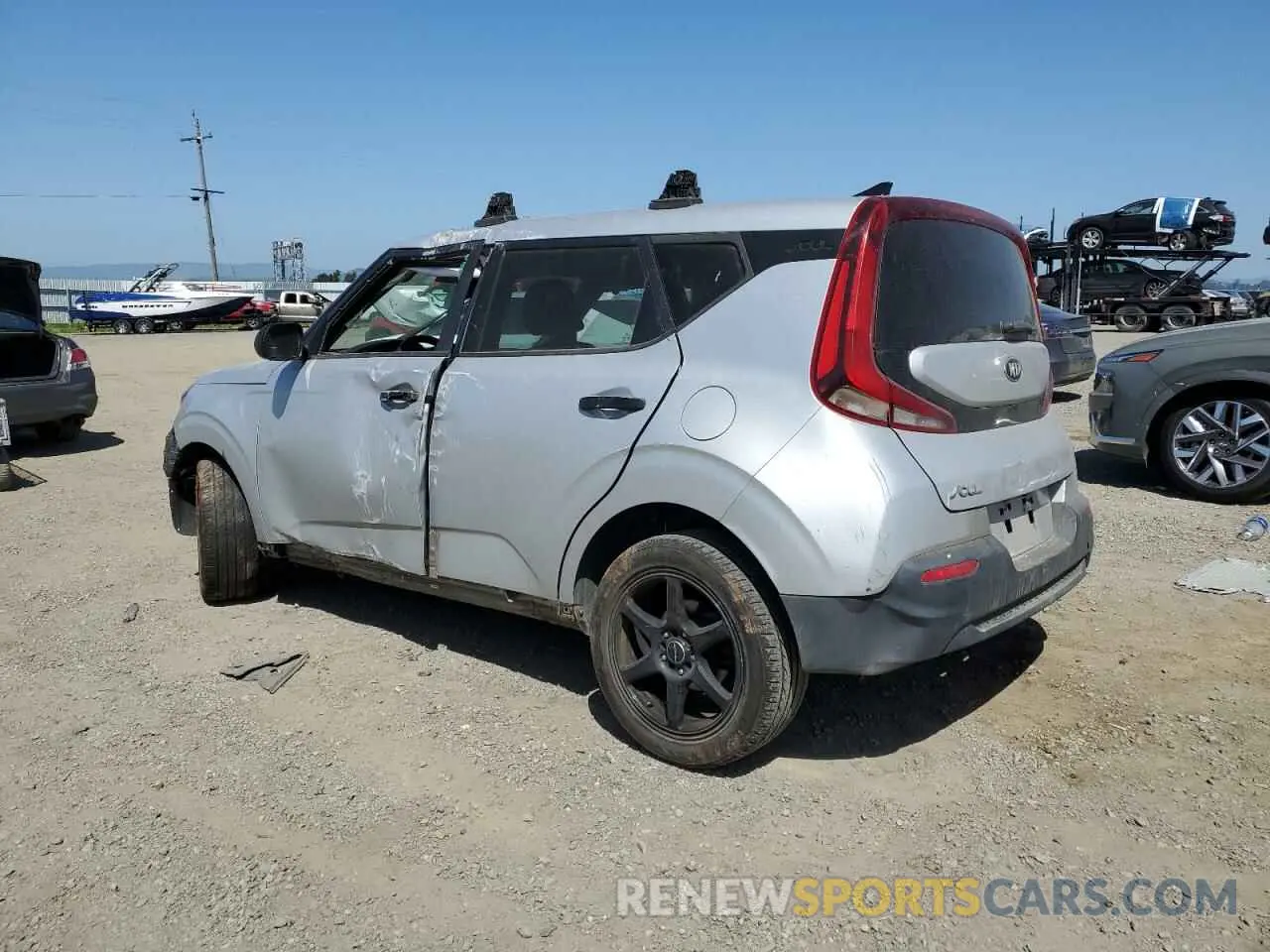 2 Photograph of a damaged car KNDJ22AU1L7021687 KIA SOUL 2020