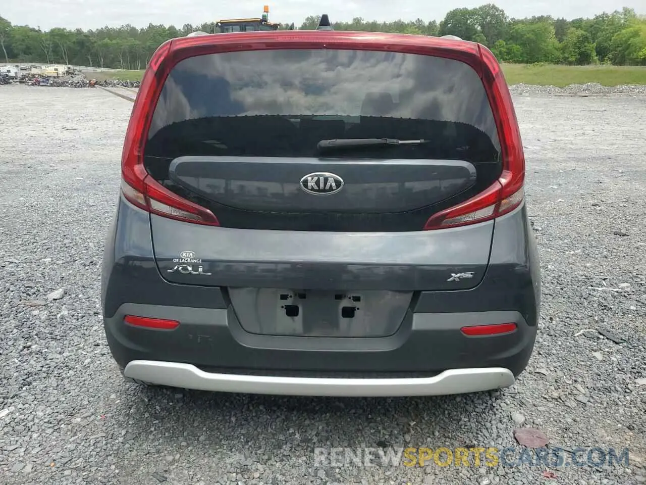 6 Photograph of a damaged car KNDJ23AU0L7007172 KIA SOUL 2020