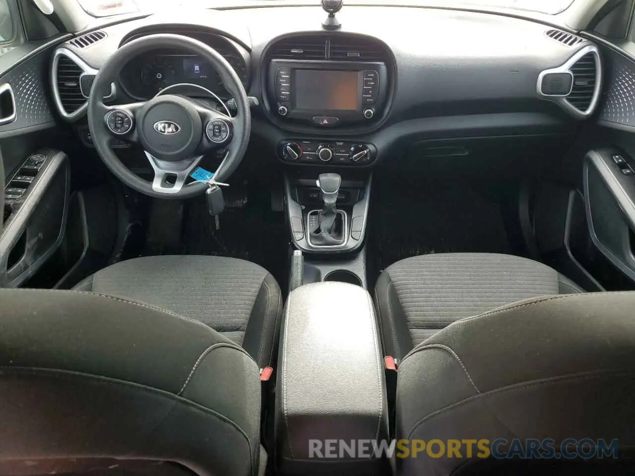 8 Photograph of a damaged car KNDJ23AU0L7021640 KIA SOUL 2020