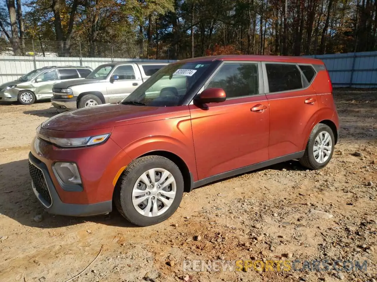 1 Photograph of a damaged car KNDJ23AU0L7032377 KIA SOUL 2020