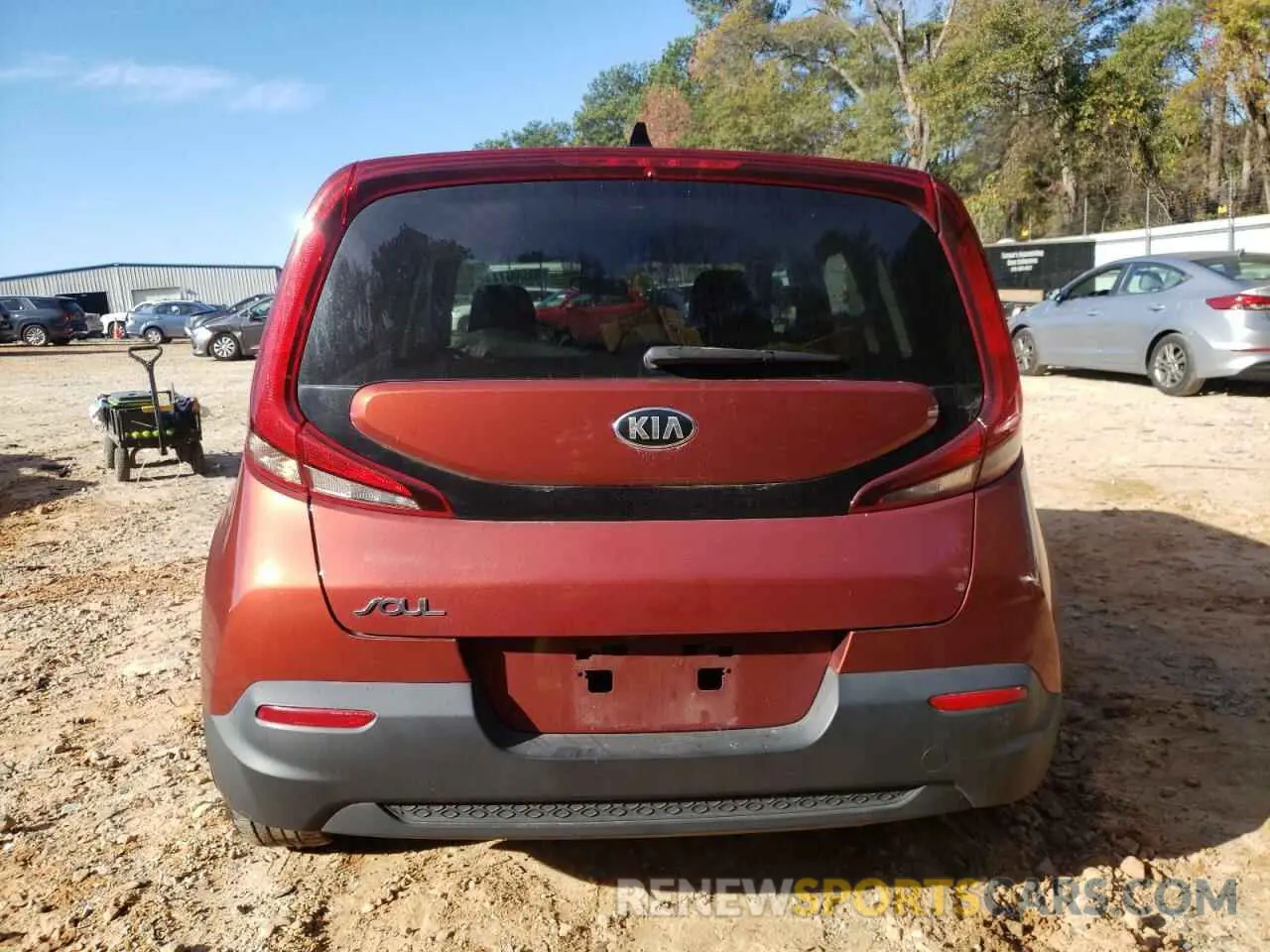 6 Photograph of a damaged car KNDJ23AU0L7032377 KIA SOUL 2020