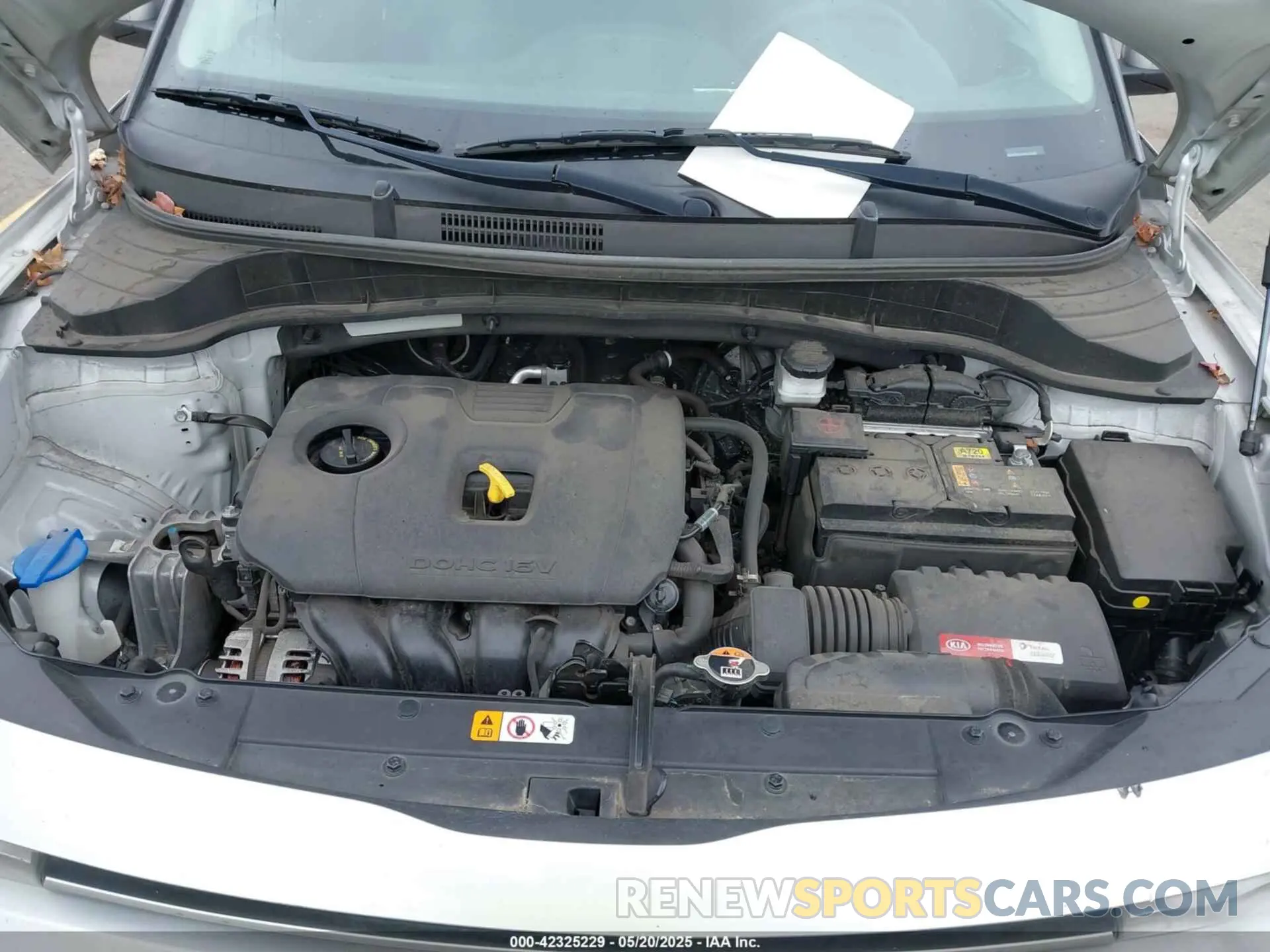 10 Photograph of a damaged car KNDJ23AU0L7110916 KIA SOUL 2020