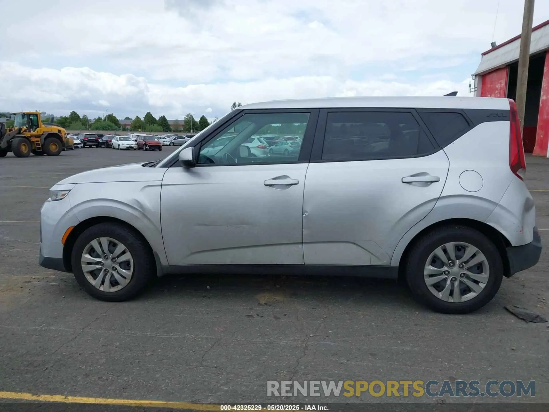 14 Photograph of a damaged car KNDJ23AU0L7110916 KIA SOUL 2020