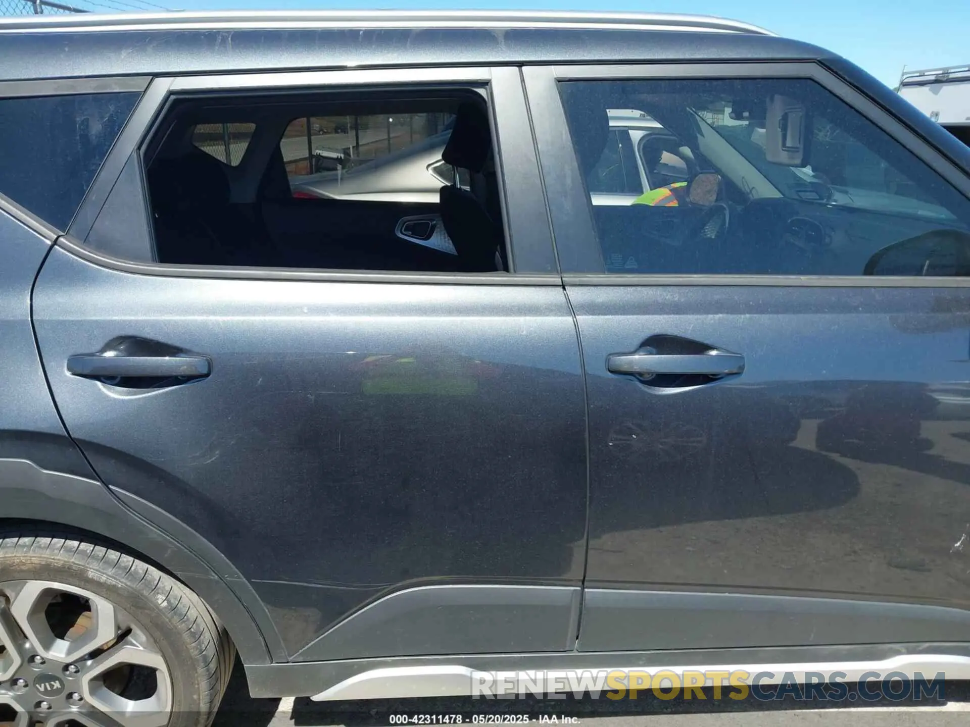 13 Photograph of a damaged car KNDJ23AU0L7716443 KIA SOUL 2020