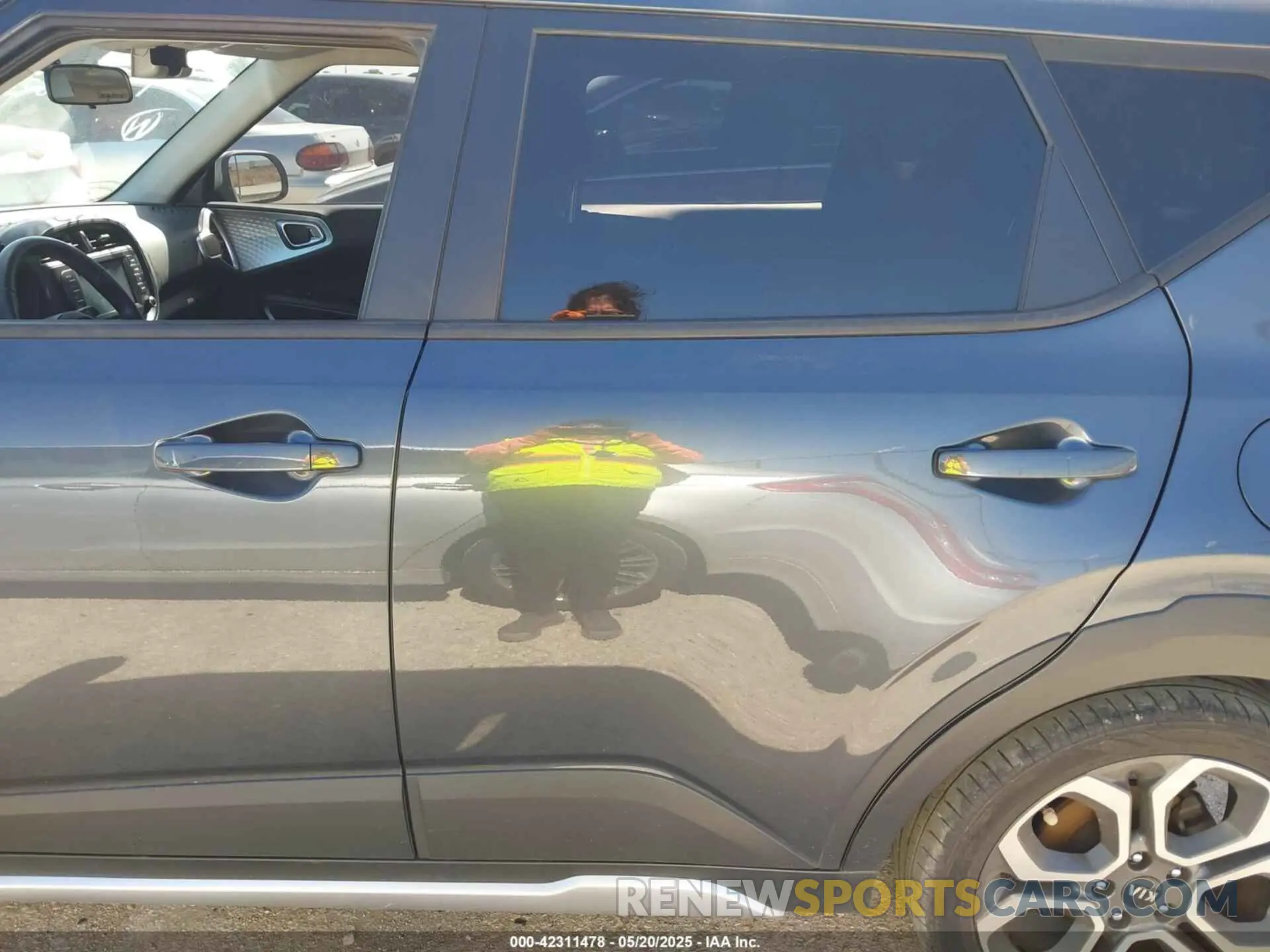 14 Photograph of a damaged car KNDJ23AU0L7716443 KIA SOUL 2020