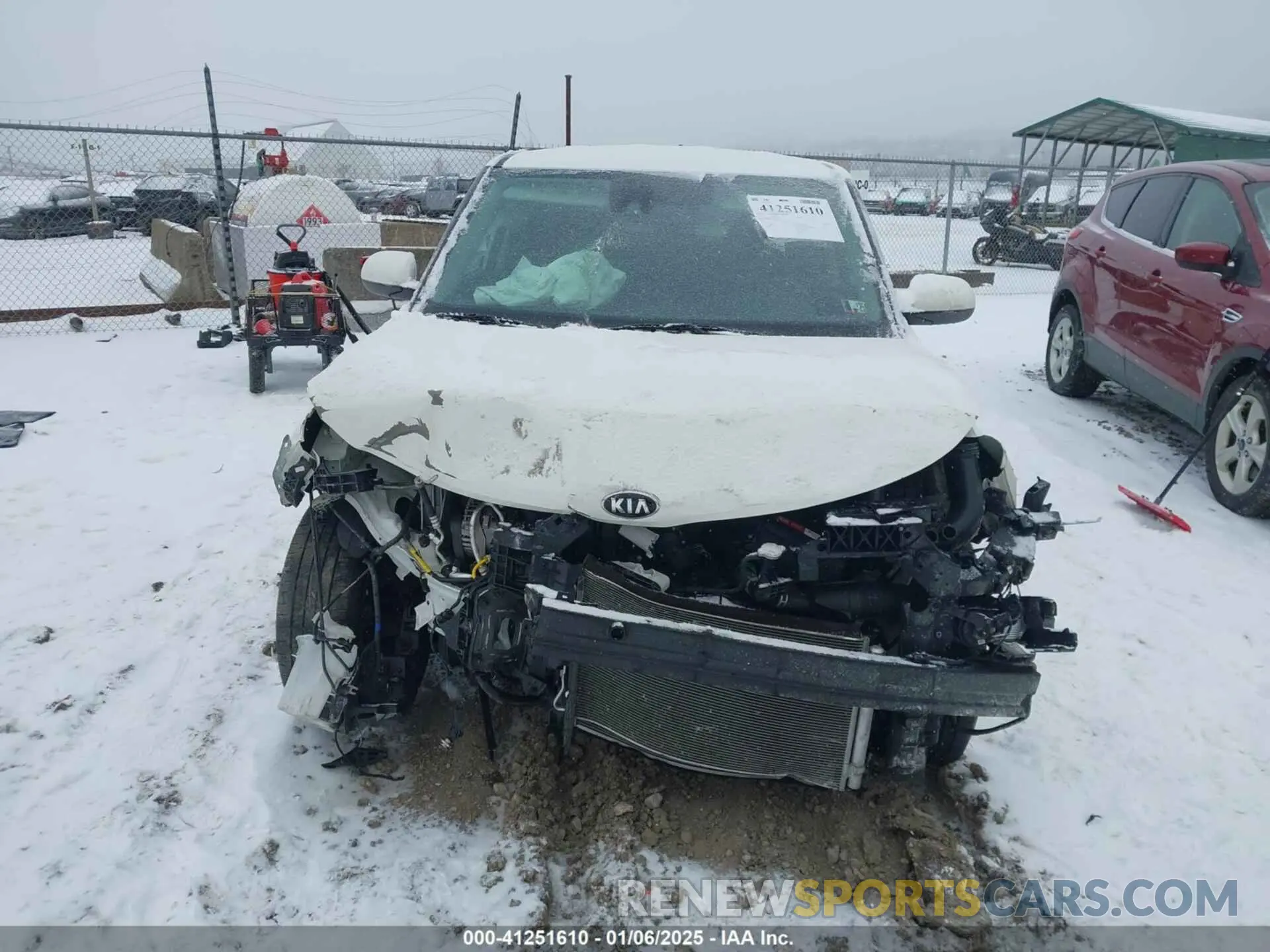 13 Photograph of a damaged car KNDJ23AU0L7719164 KIA SOUL 2020
