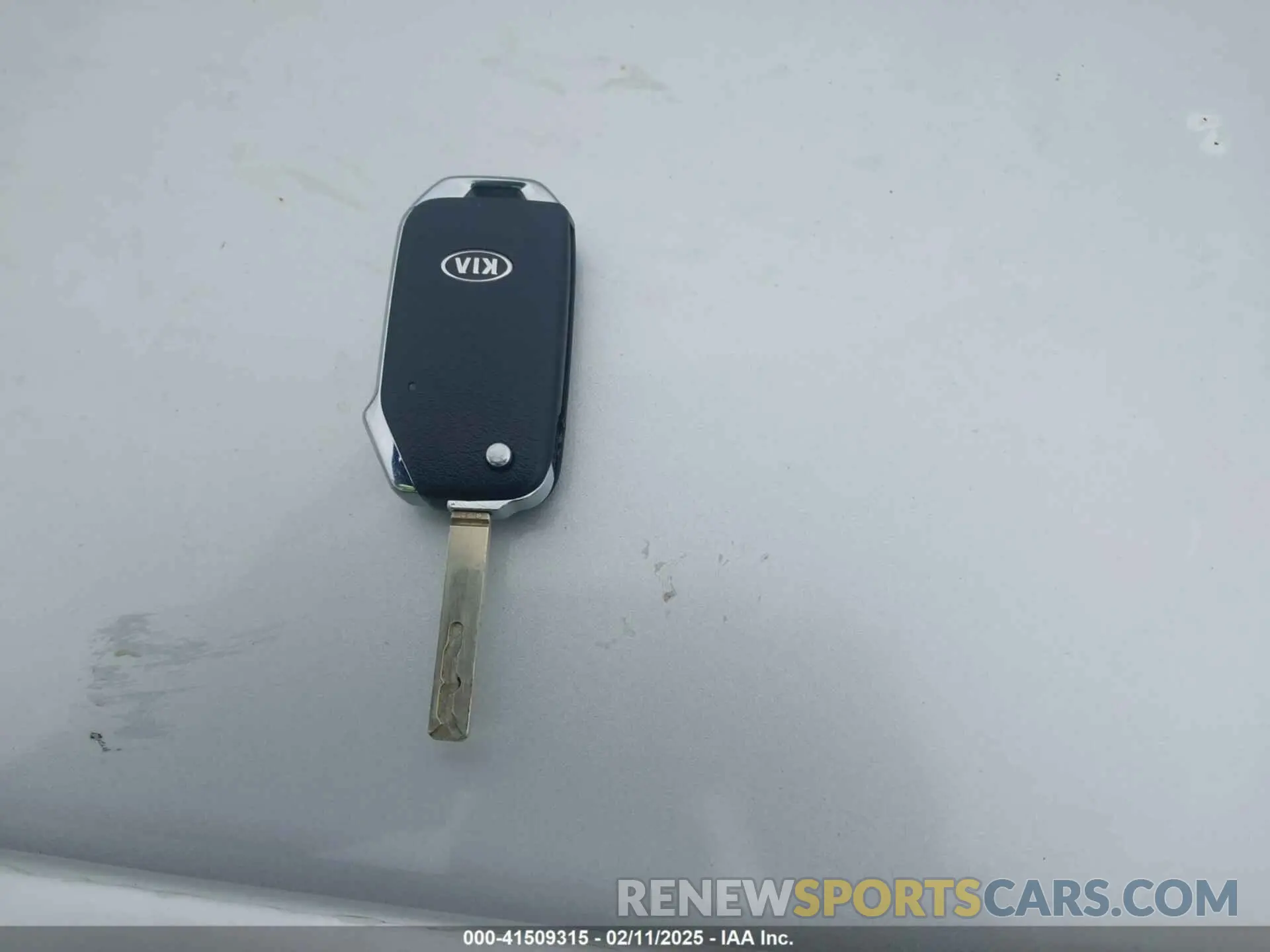 11 Photograph of a damaged car KNDJ23AU0L7731797 KIA SOUL 2020
