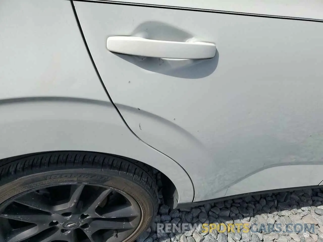 10 Photograph of a damaged car KNDJ23AU1L7003583 KIA SOUL 2020