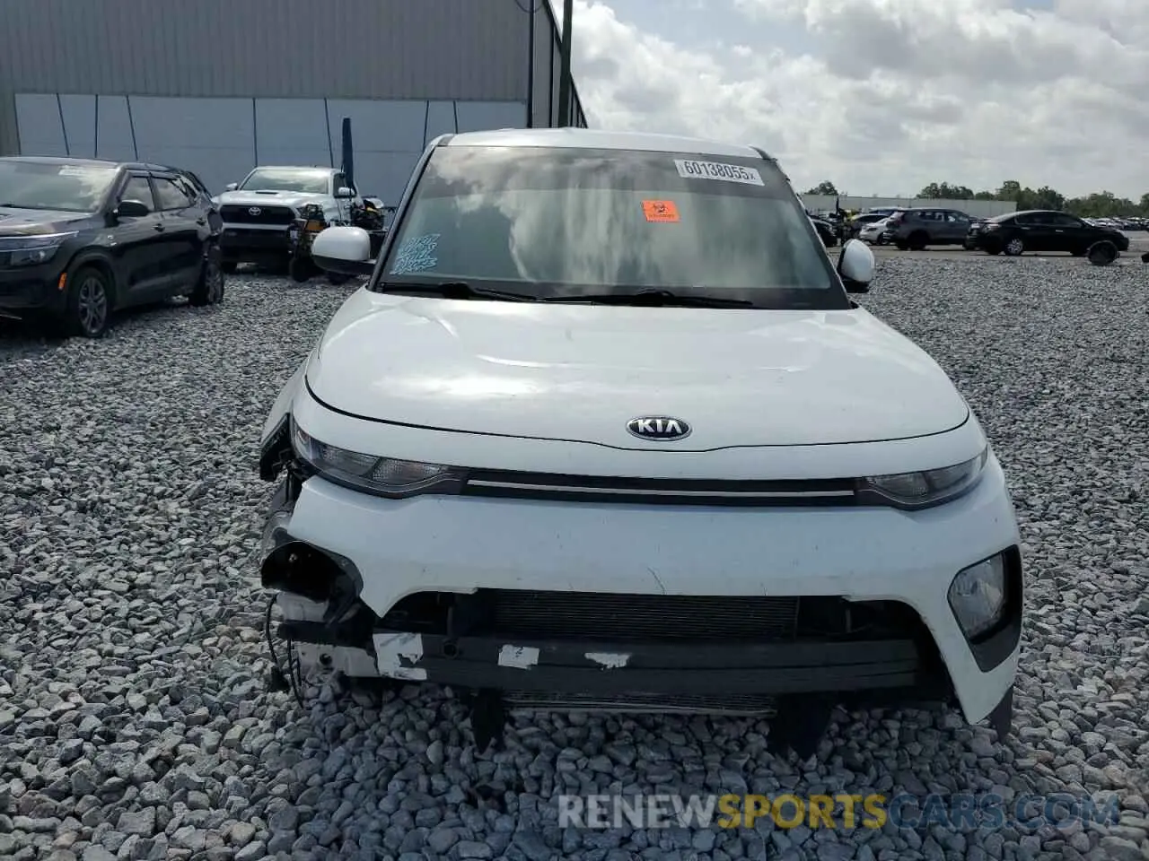 5 Photograph of a damaged car KNDJ23AU1L7003583 KIA SOUL 2020