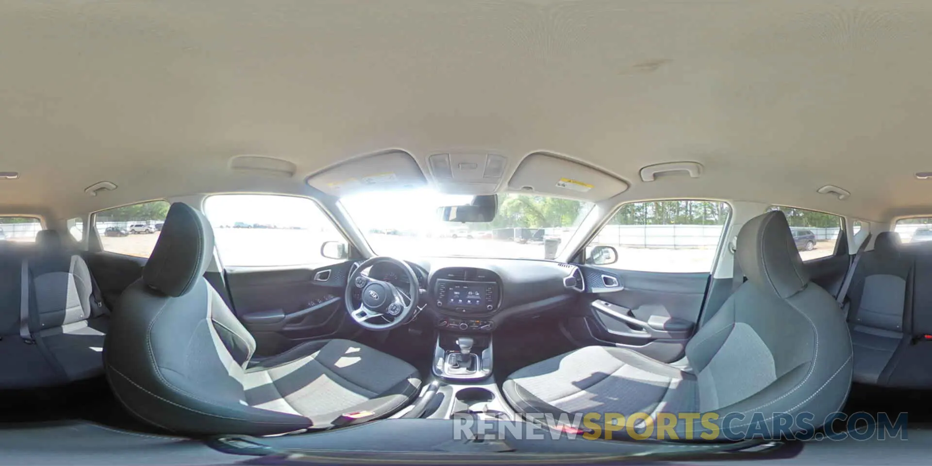 14 Photograph of a damaged car KNDJ23AU1L7007424 KIA SOUL 2020