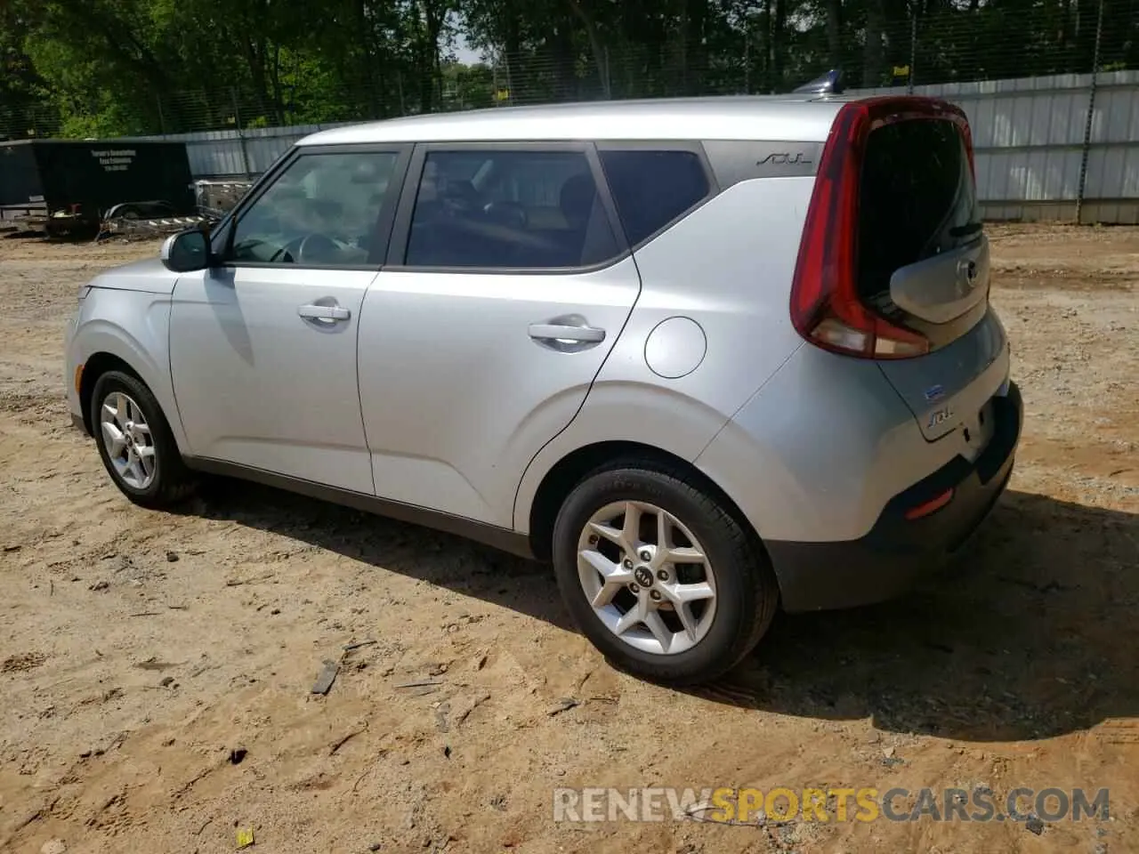 2 Photograph of a damaged car KNDJ23AU1L7007424 KIA SOUL 2020