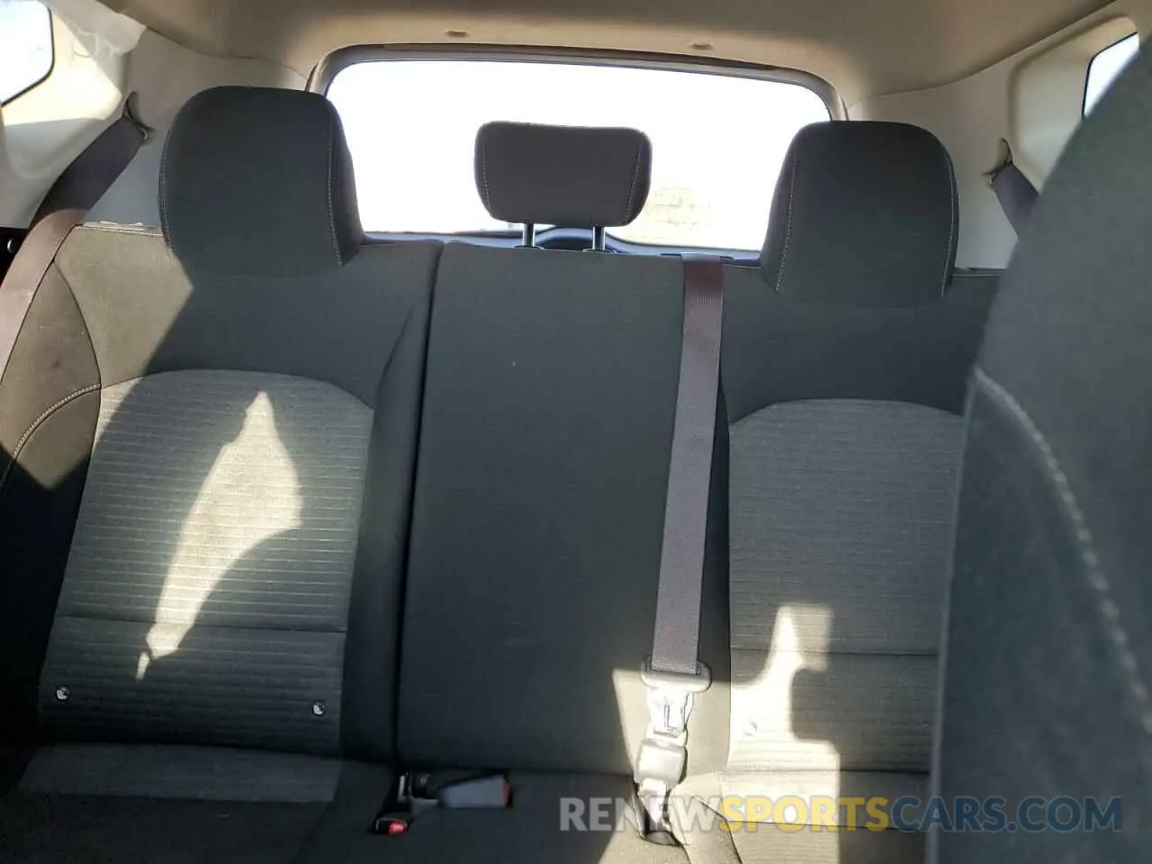 10 Photograph of a damaged car KNDJ23AU1L7021632 KIA SOUL 2020