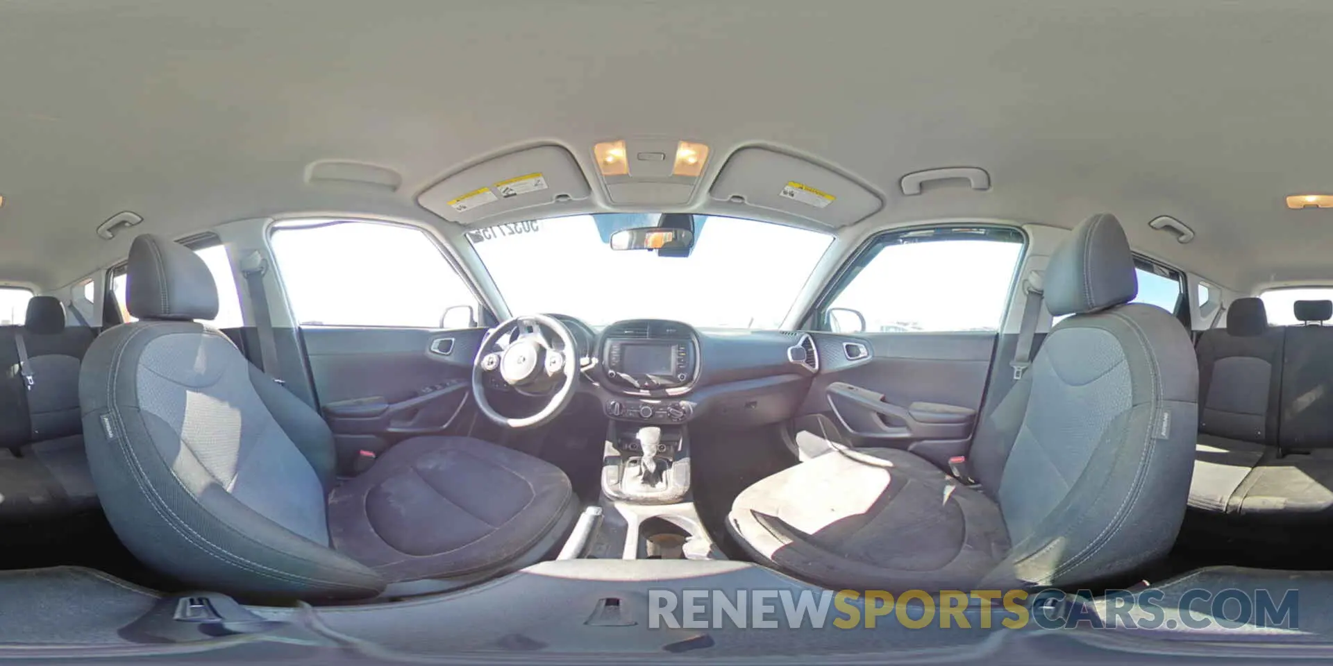 14 Photograph of a damaged car KNDJ23AU1L7026054 KIA SOUL 2020