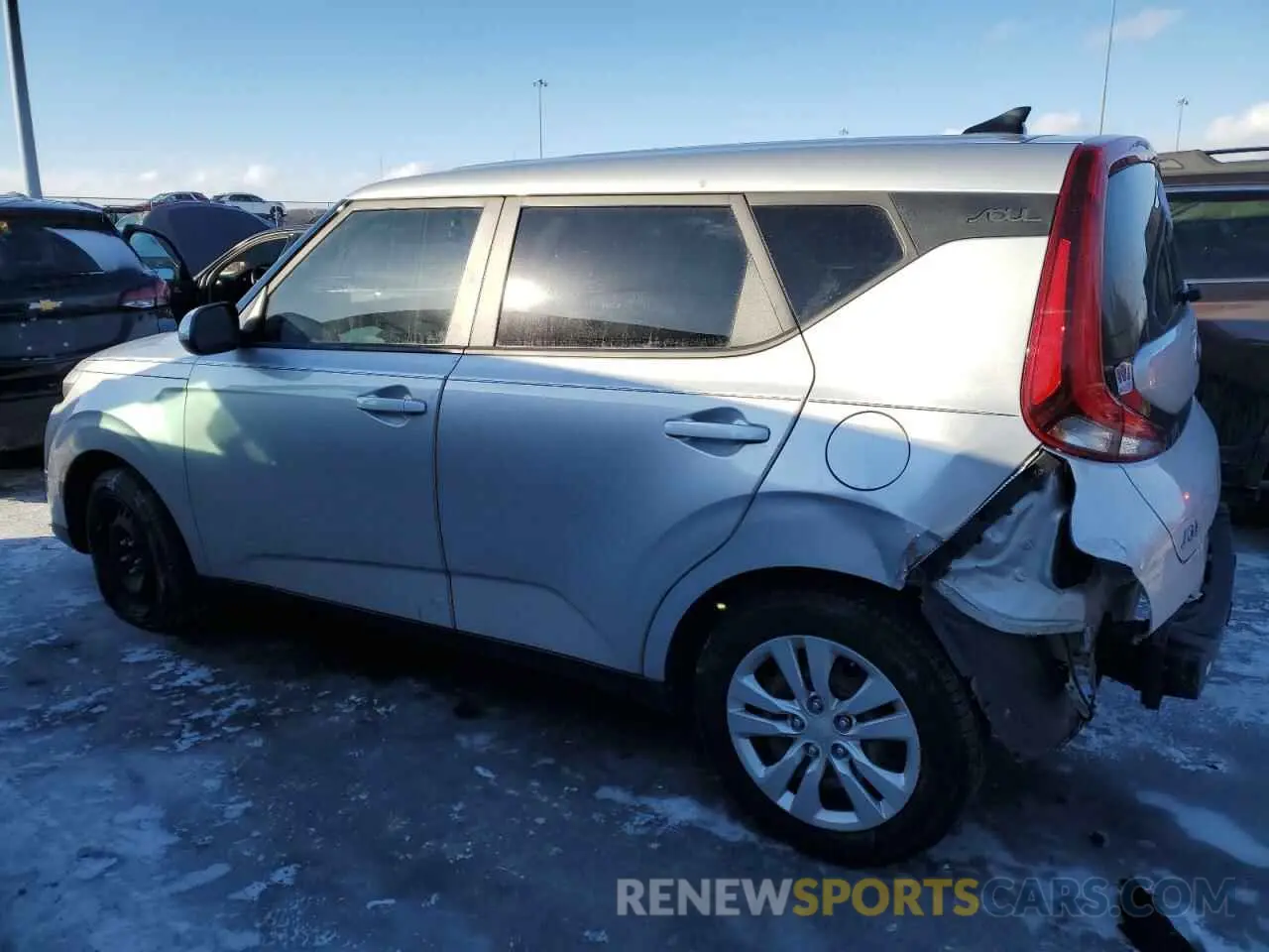 2 Photograph of a damaged car KNDJ23AU1L7040634 KIA SOUL 2020