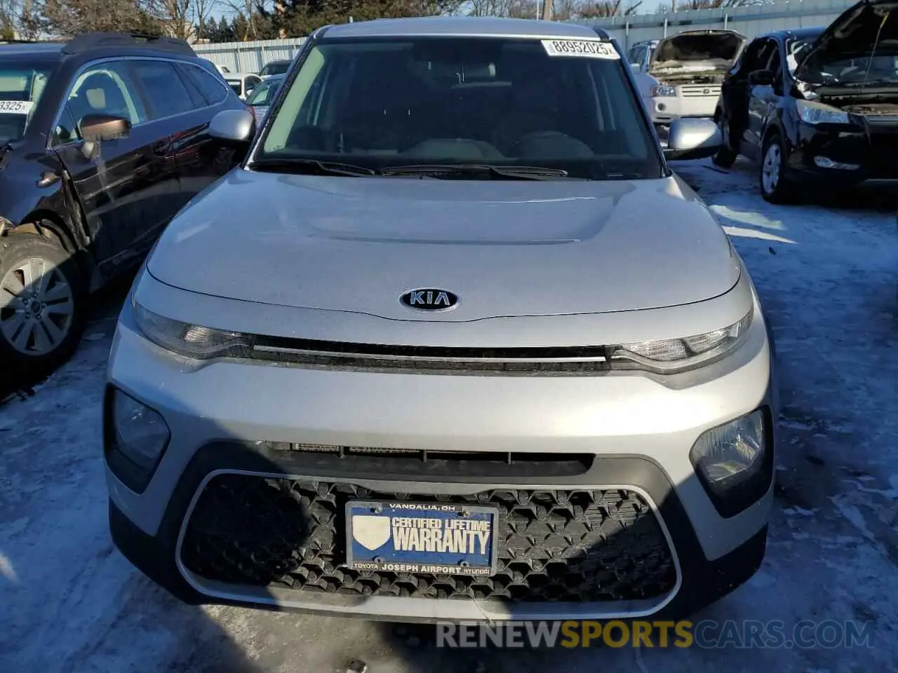 5 Photograph of a damaged car KNDJ23AU1L7040634 KIA SOUL 2020