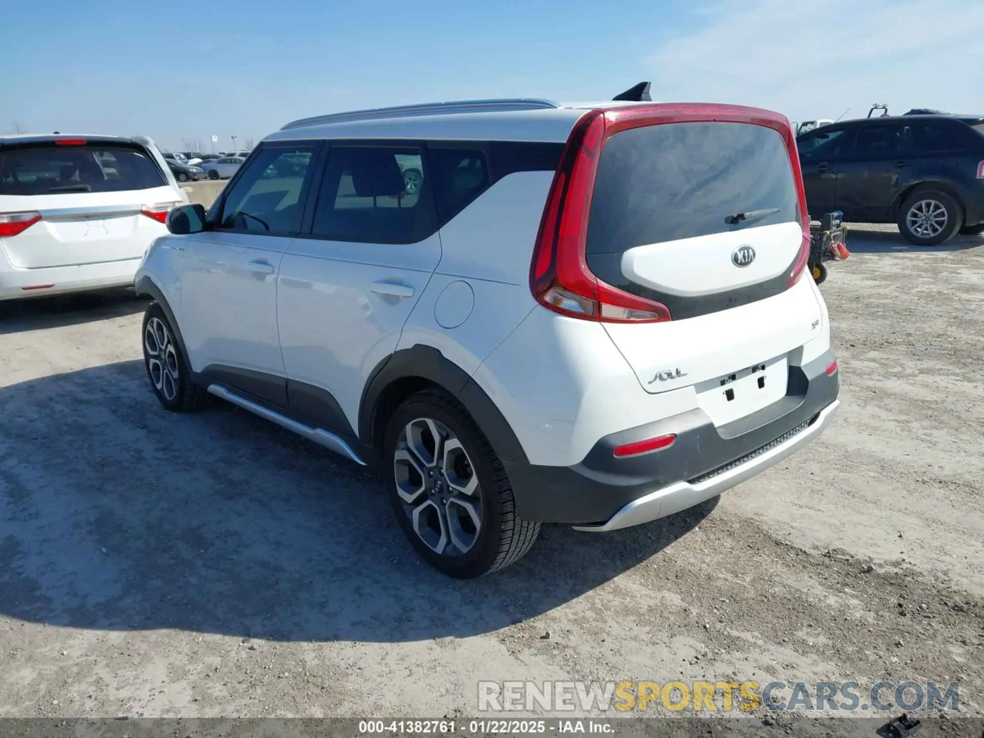 3 Photograph of a damaged car KNDJ23AU1L7049429 KIA SOUL 2020