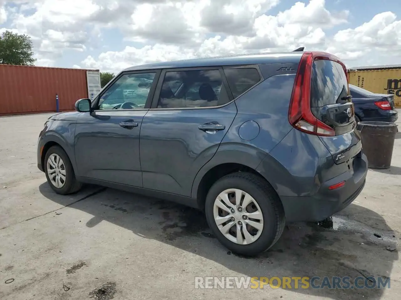 2 Photograph of a damaged car KNDJ23AU1L7053383 KIA SOUL 2020