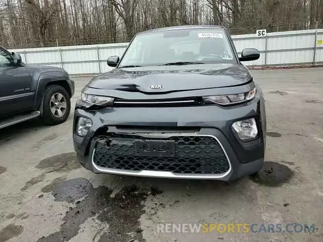 11 Photograph of a damaged car KNDJ23AU1L7093723 KIA SOUL 2020