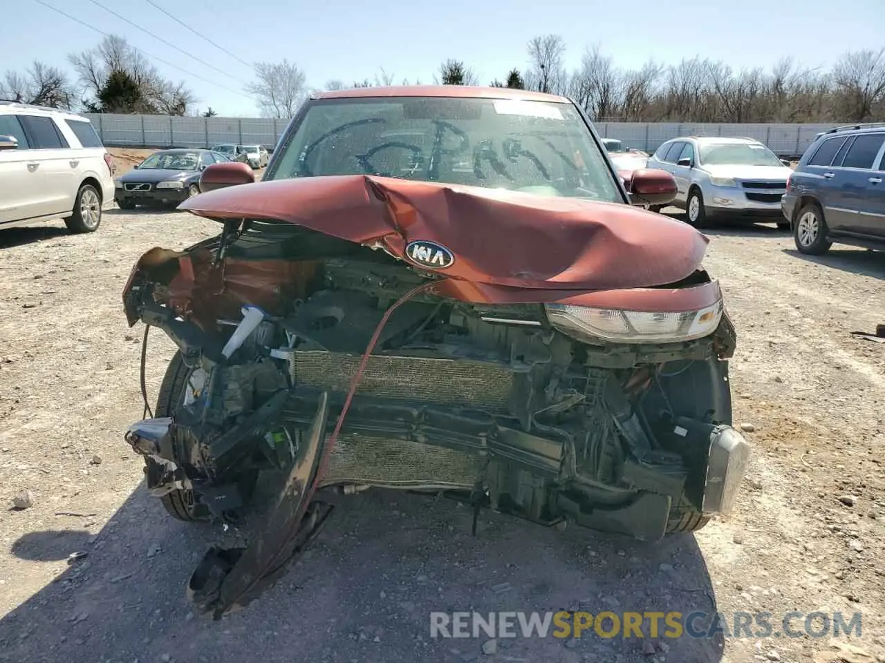 5 Photograph of a damaged car KNDJ23AU1L7103859 KIA SOUL 2020