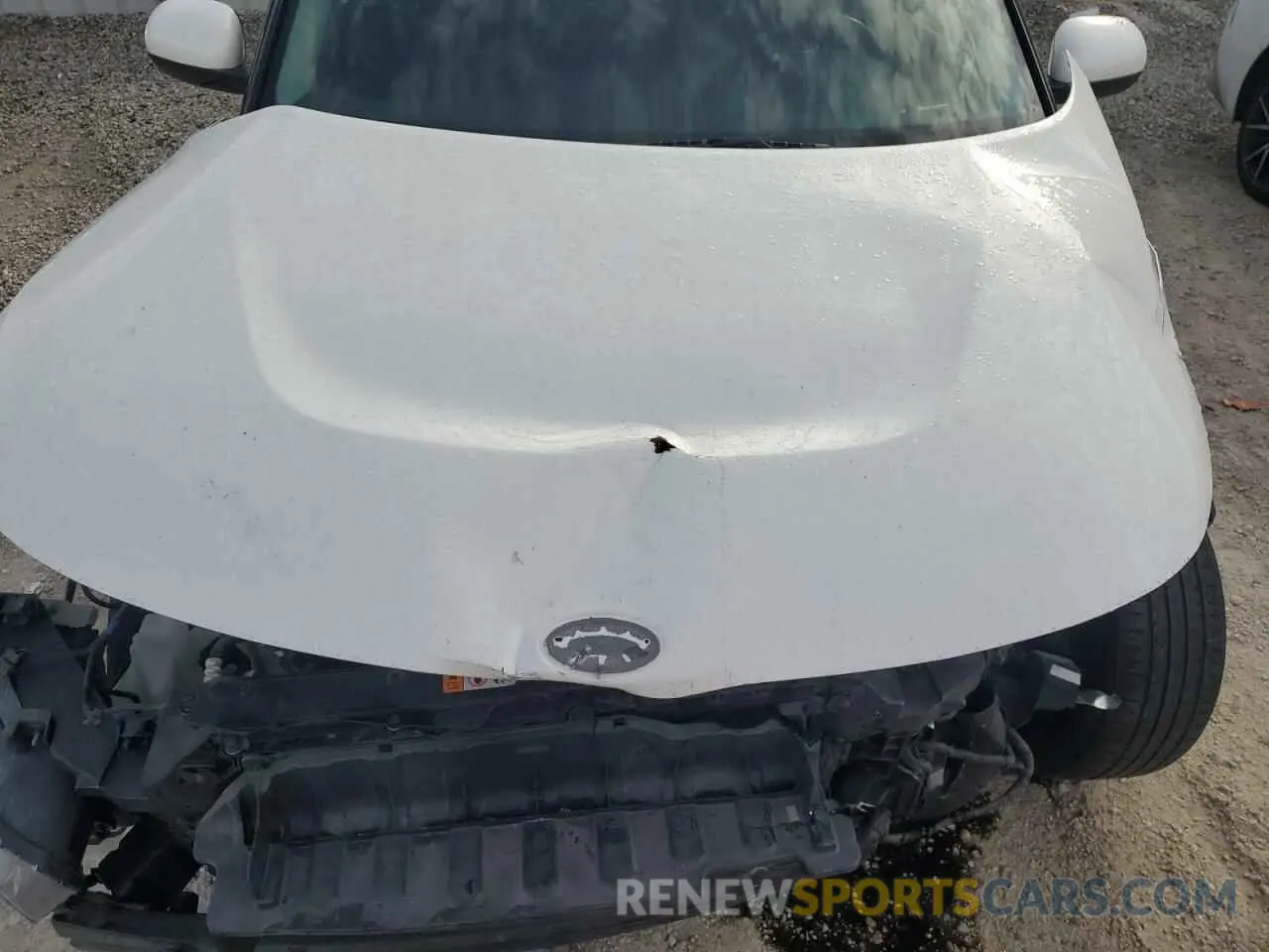 11 Photograph of a damaged car KNDJ23AU1L7119849 KIA SOUL 2020