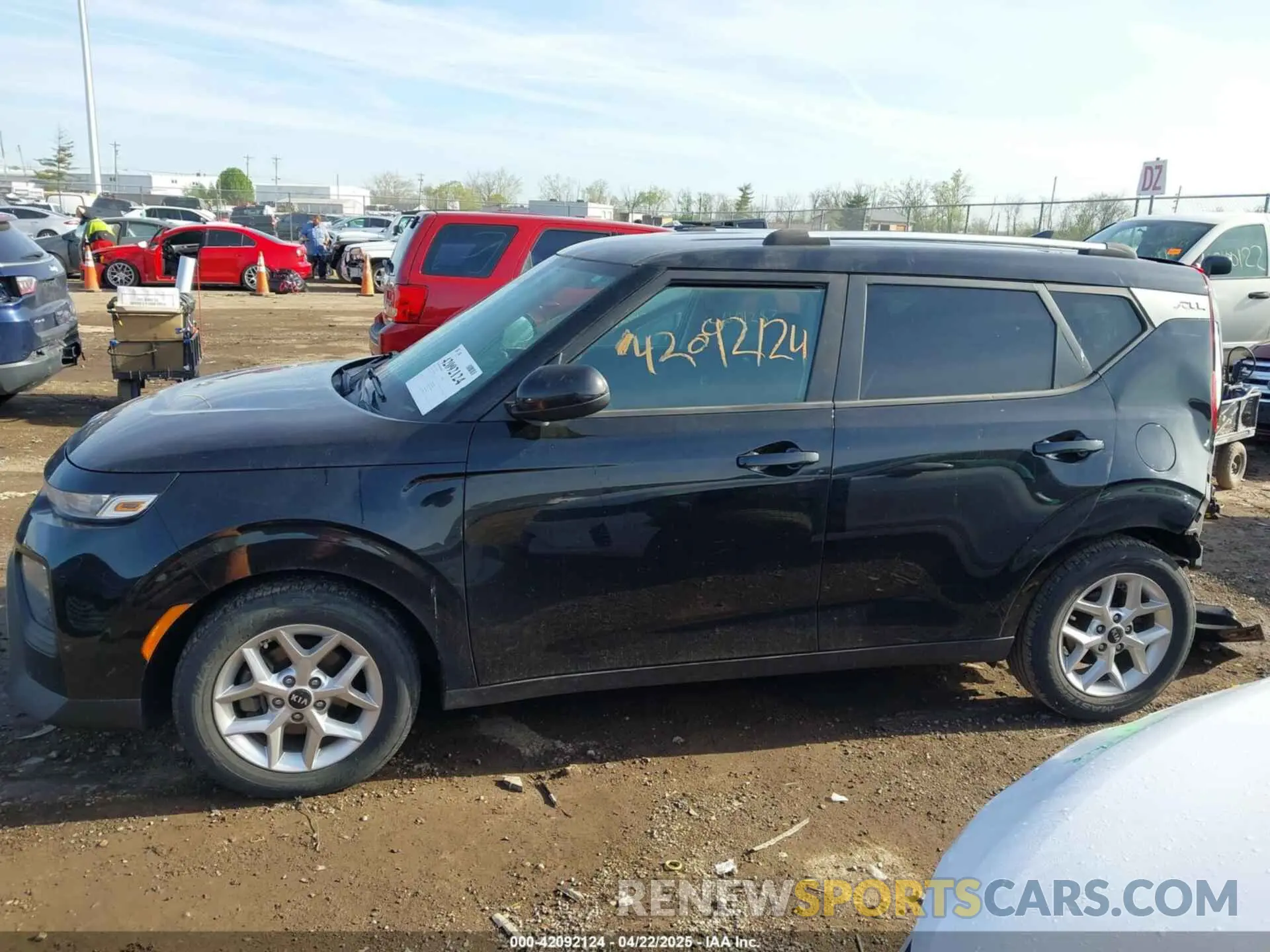 15 Photograph of a damaged car KNDJ23AU1L7708903 KIA SOUL 2020