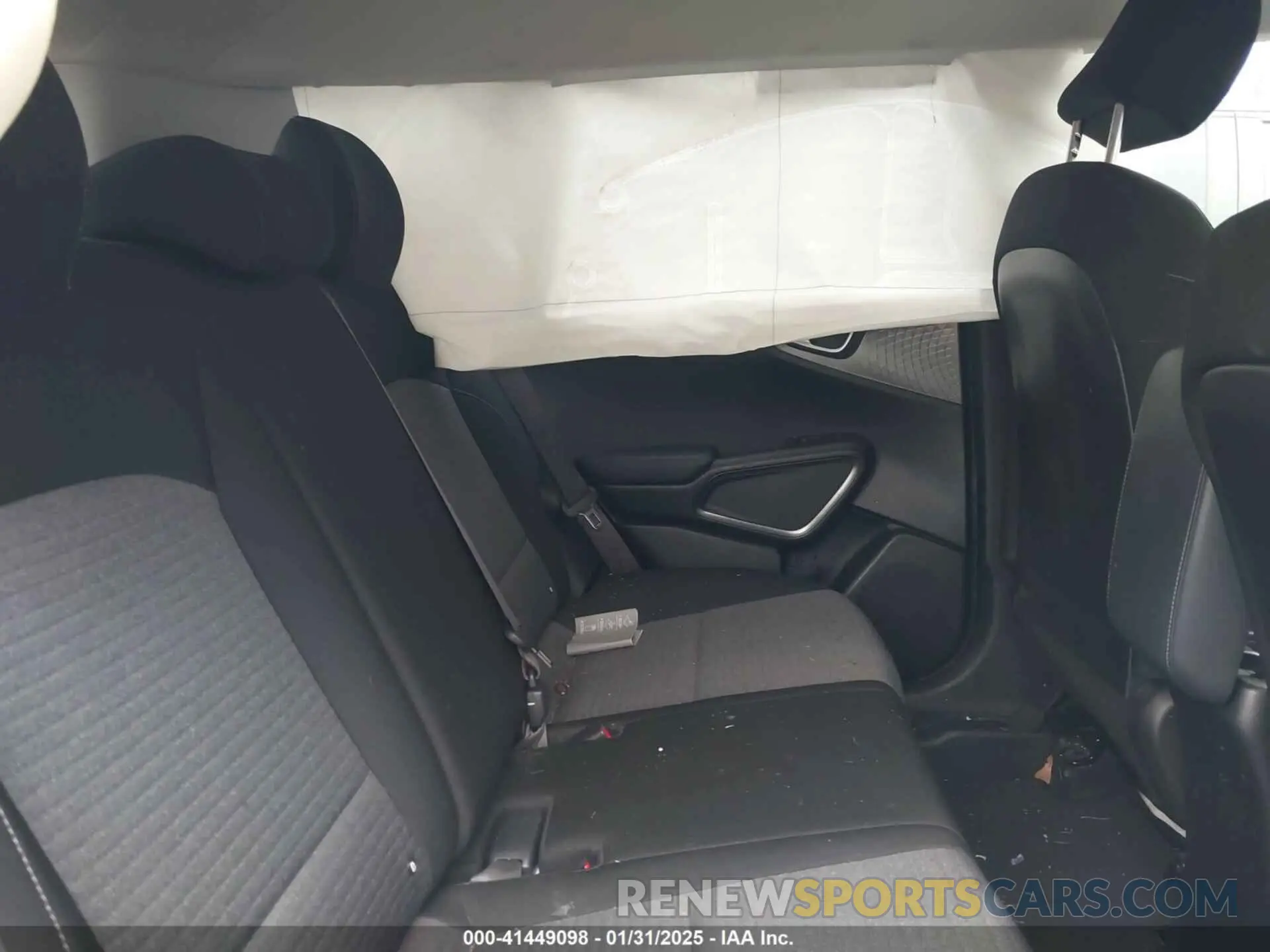 8 Photograph of a damaged car KNDJ23AU1L7734823 KIA SOUL 2020
