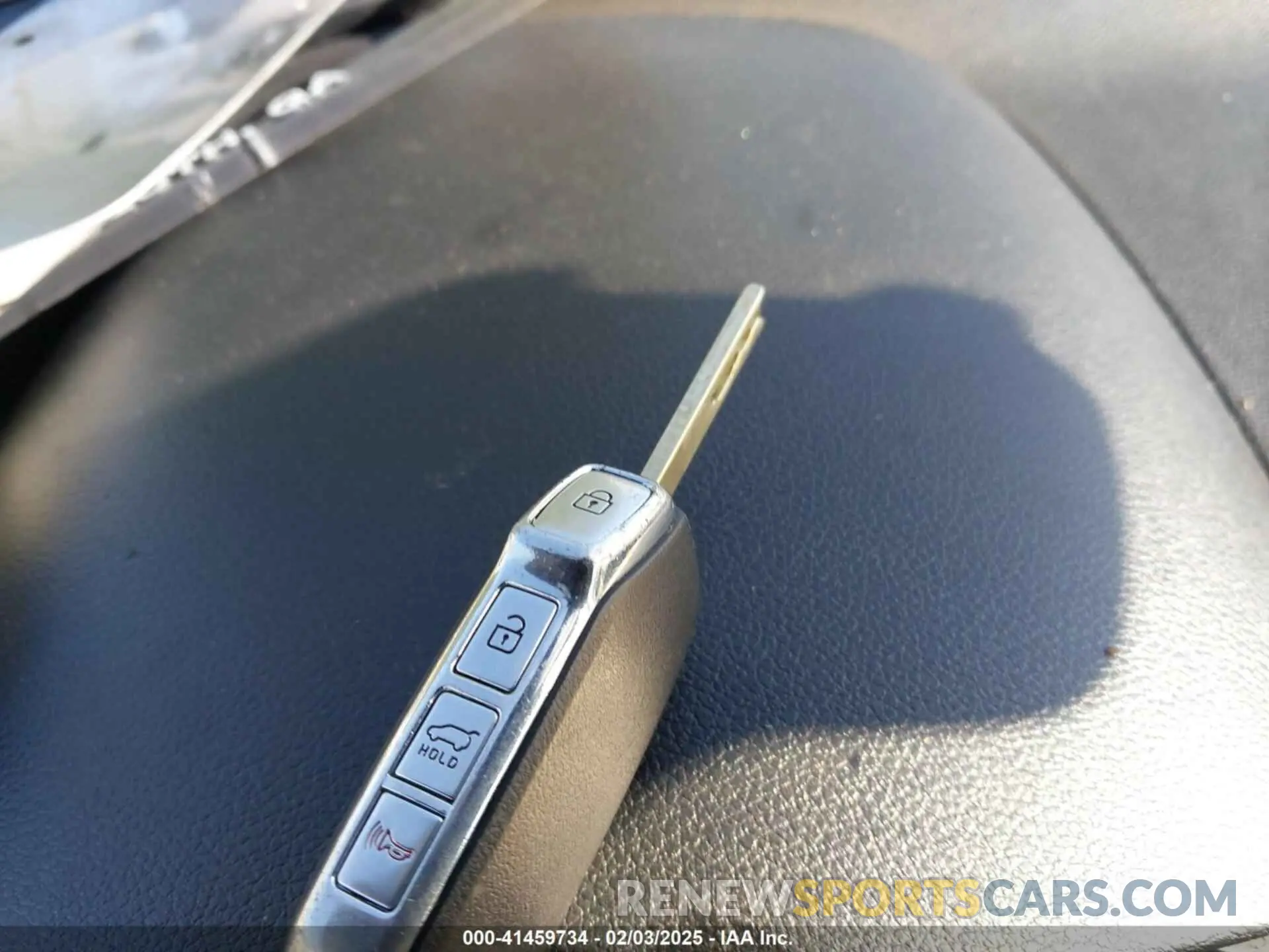 11 Photograph of a damaged car KNDJ23AU2L7012020 KIA SOUL 2020
