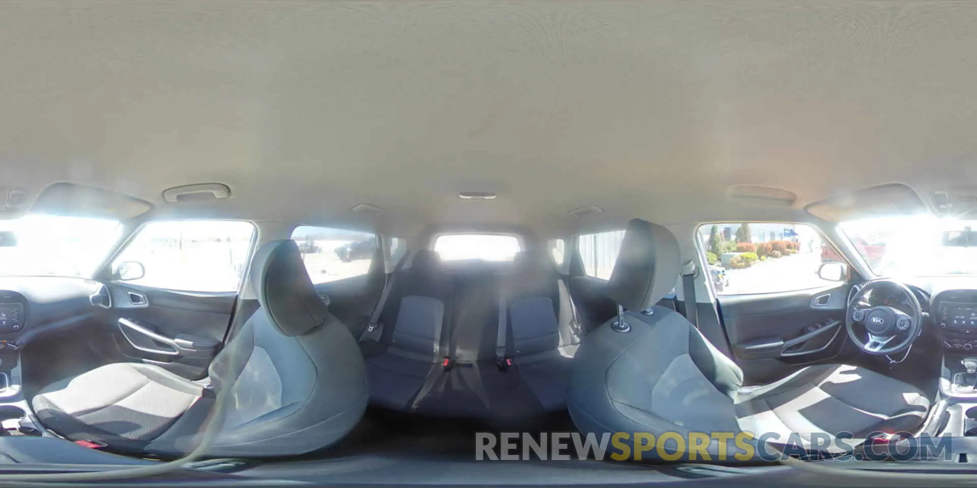 15 Photograph of a damaged car KNDJ23AU2L7022398 KIA SOUL 2020