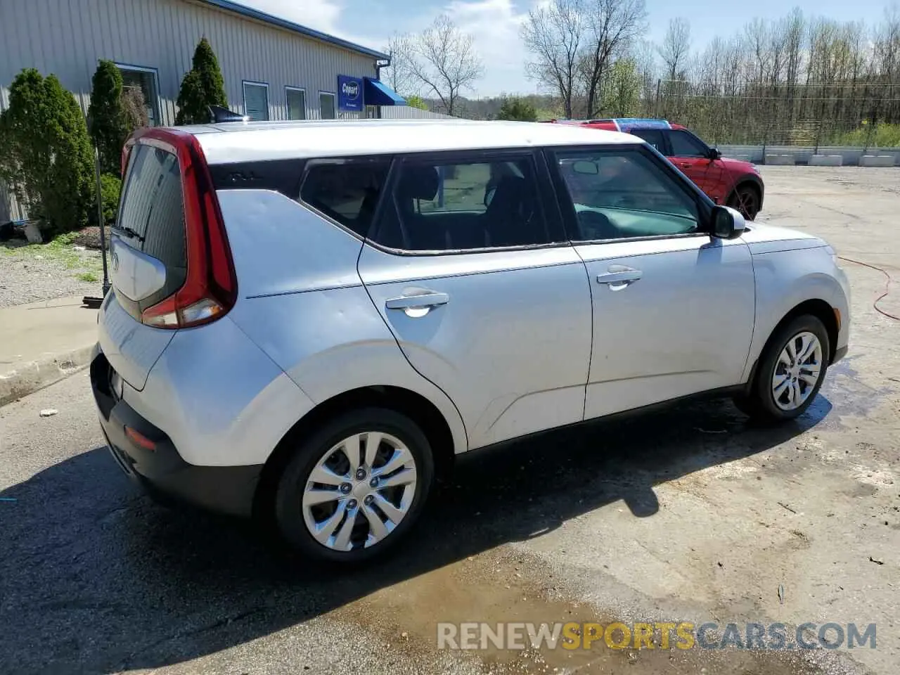 3 Photograph of a damaged car KNDJ23AU2L7022398 KIA SOUL 2020