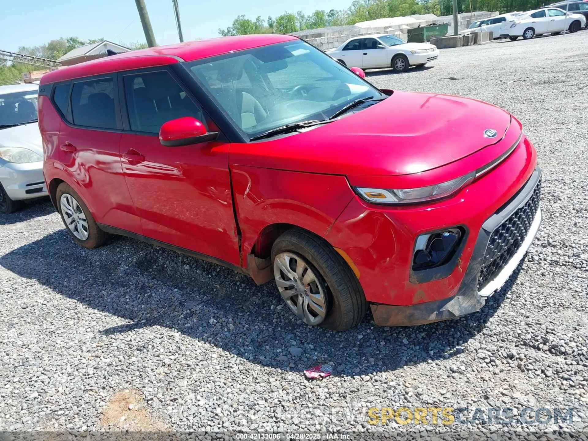 1 Photograph of a damaged car KNDJ23AU2L7068359 KIA SOUL 2020
