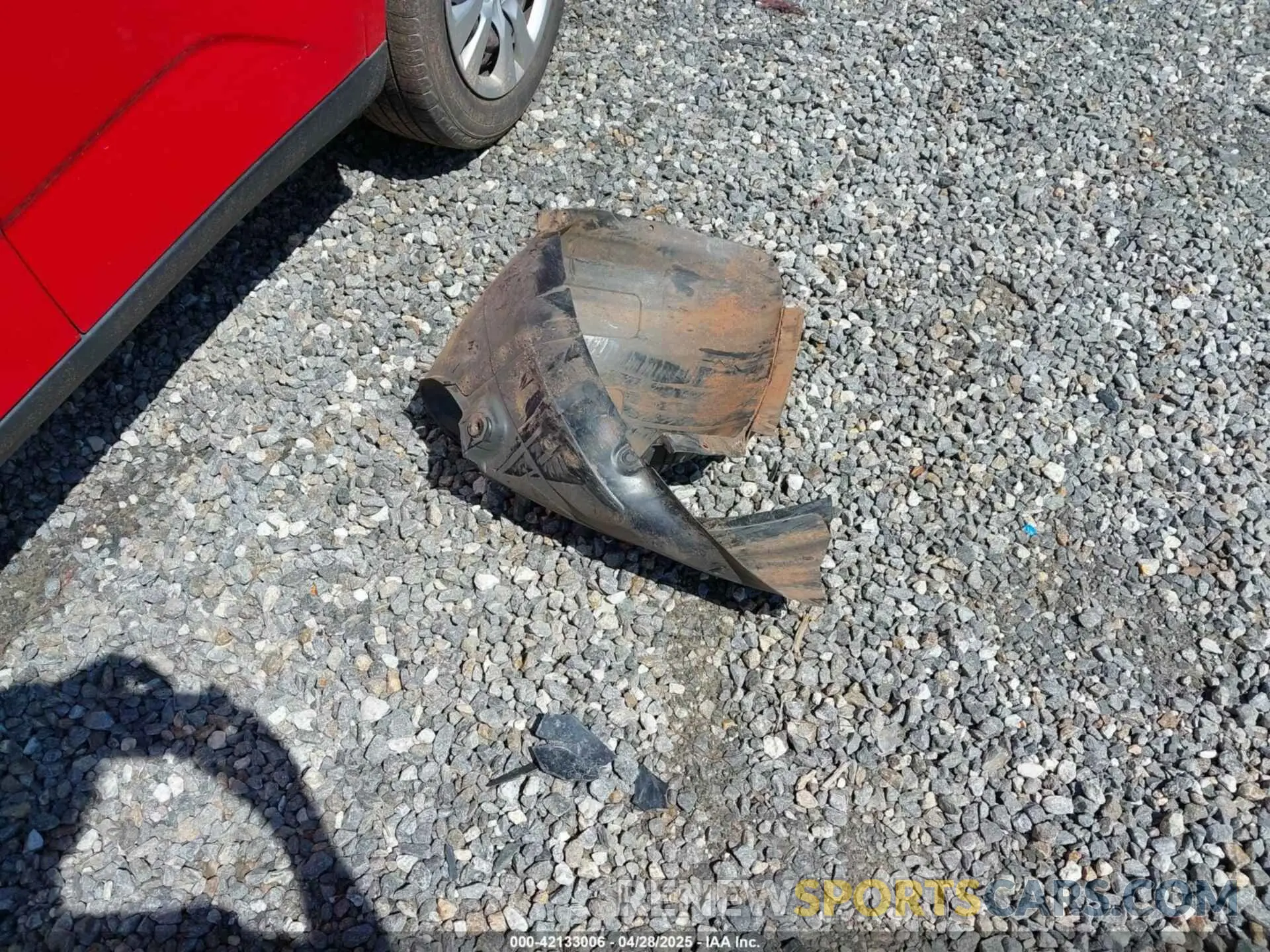 12 Photograph of a damaged car KNDJ23AU2L7068359 KIA SOUL 2020