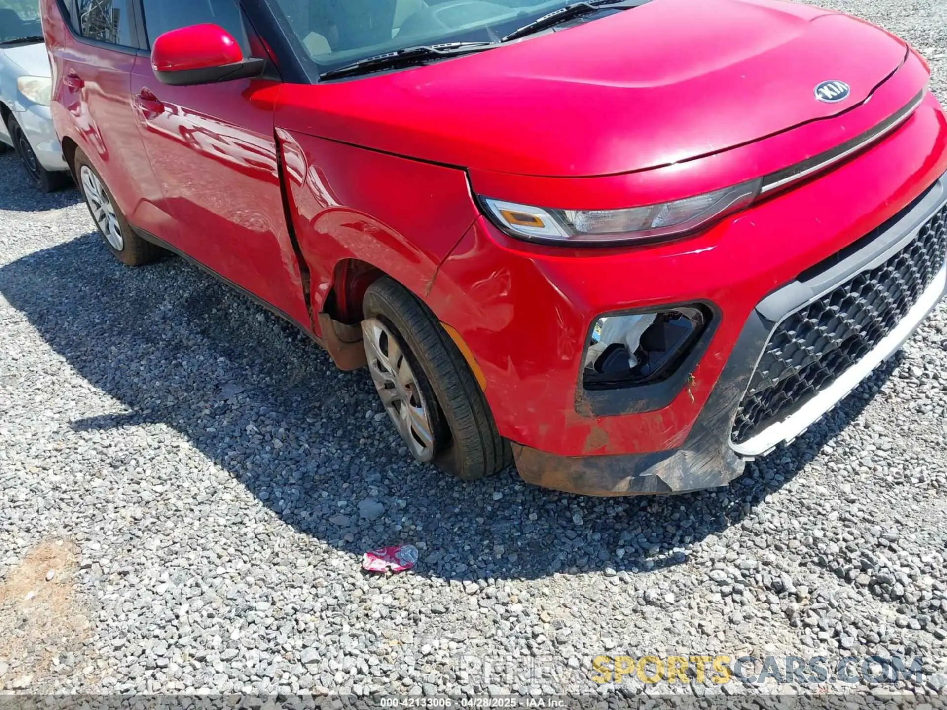 6 Photograph of a damaged car KNDJ23AU2L7068359 KIA SOUL 2020