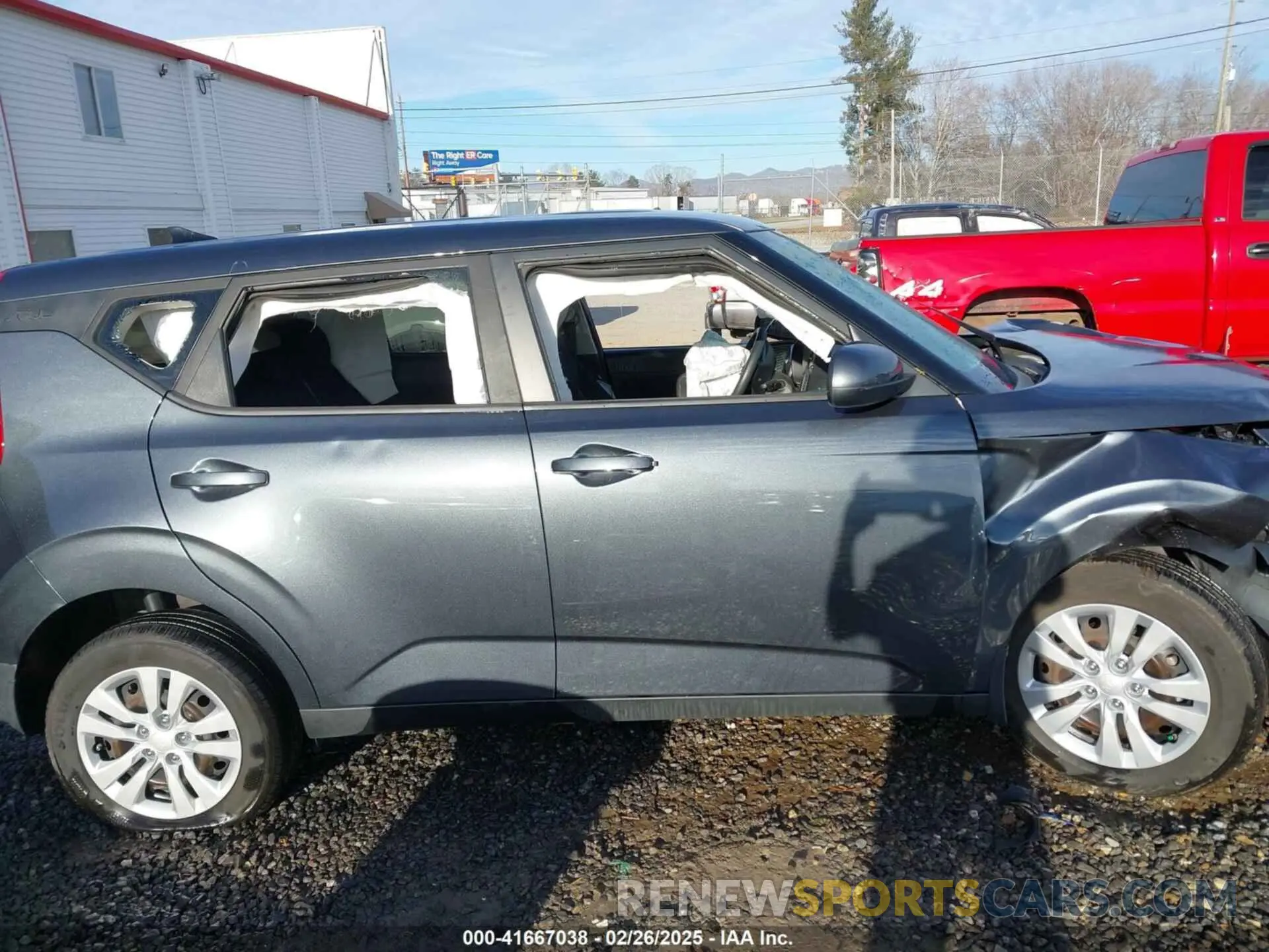 13 Photograph of a damaged car KNDJ23AU2L7716198 KIA SOUL 2020