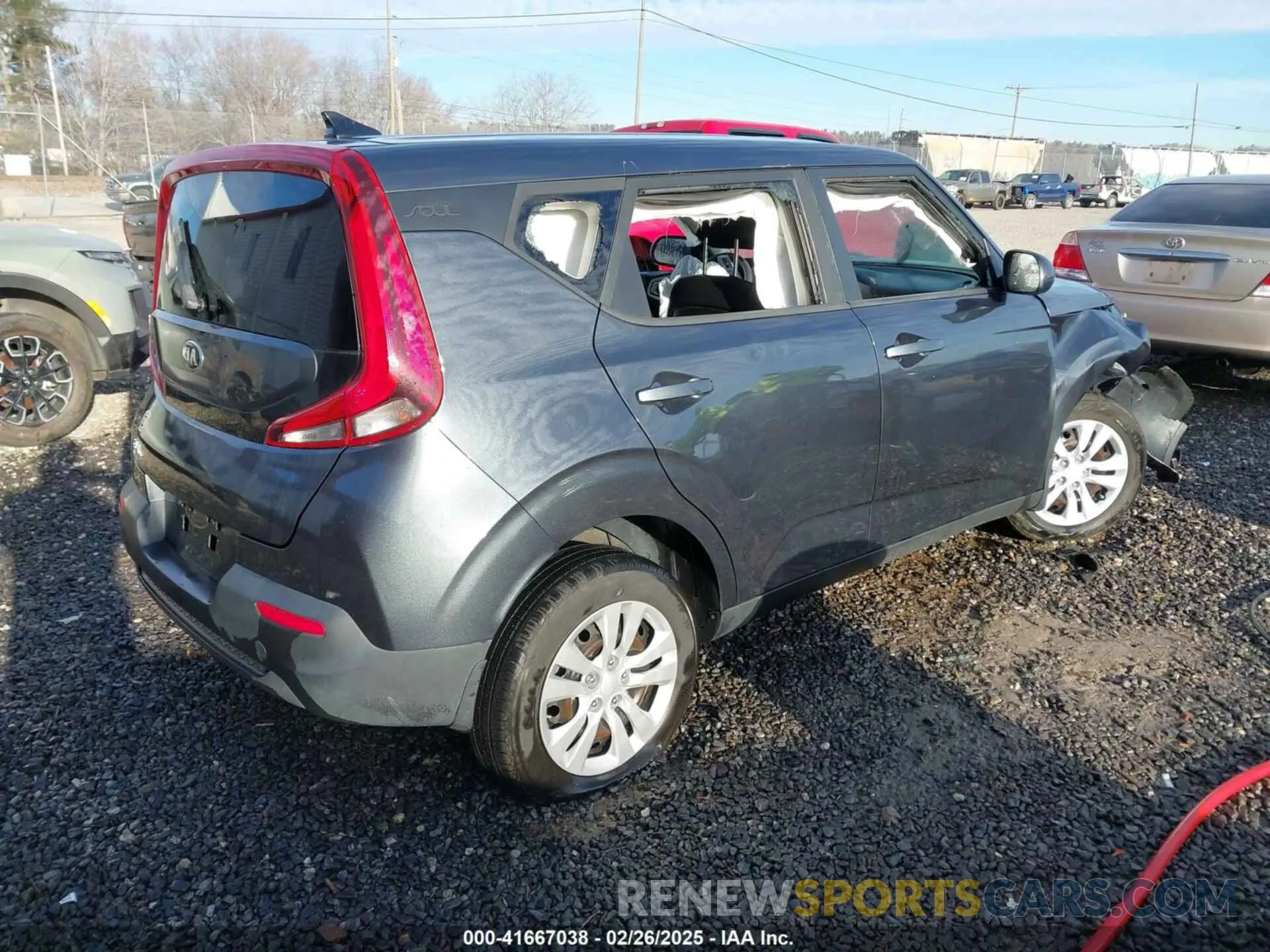 4 Photograph of a damaged car KNDJ23AU2L7716198 KIA SOUL 2020