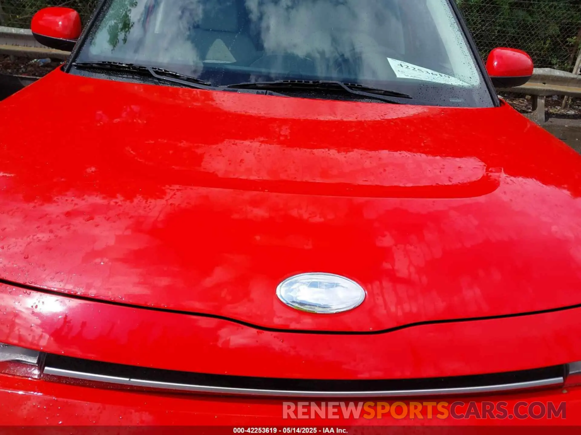 6 Photograph of a damaged car KNDJ23AU3L7002094 KIA SOUL 2020