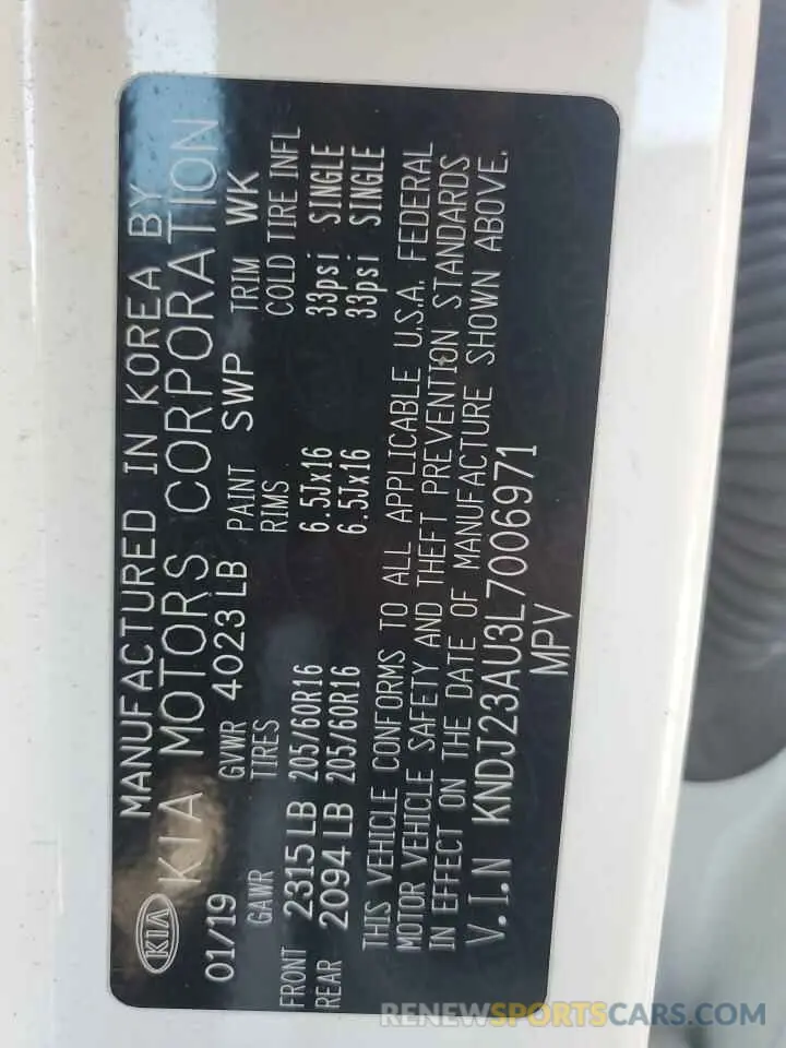 14 Photograph of a damaged car KNDJ23AU3L7006971 KIA SOUL 2020
