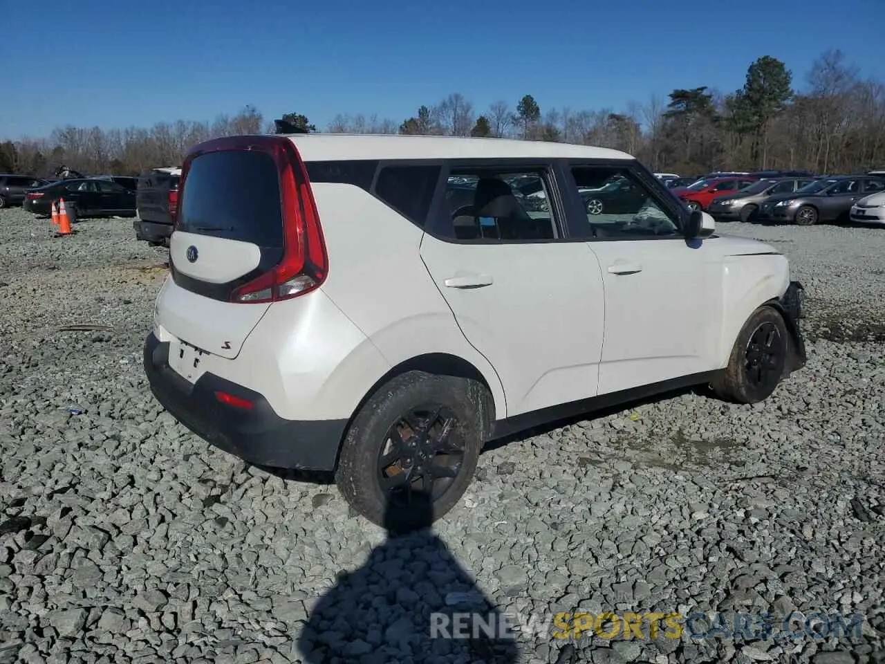 3 Photograph of a damaged car KNDJ23AU3L7006971 KIA SOUL 2020