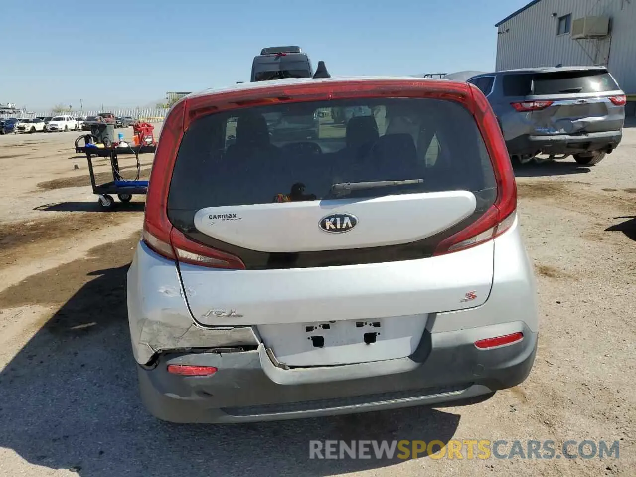 6 Photograph of a damaged car KNDJ23AU3L7019039 KIA SOUL 2020