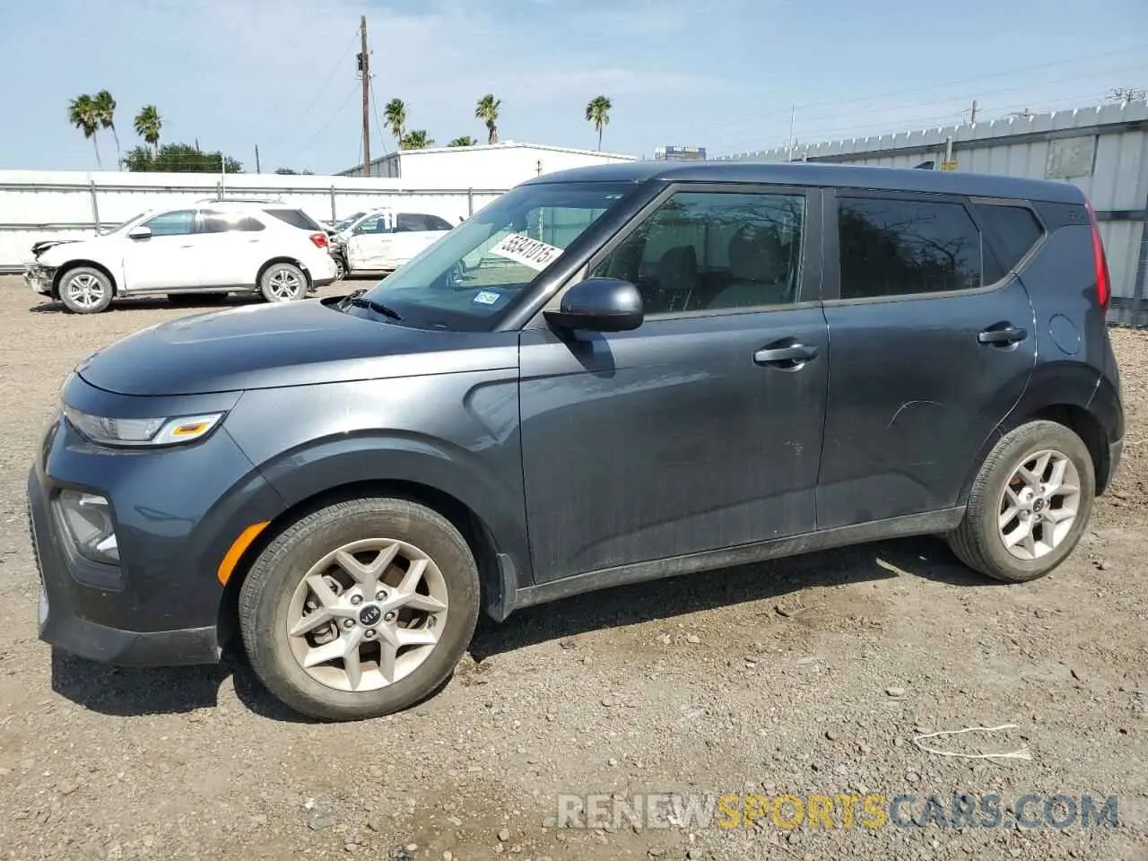 1 Photograph of a damaged car KNDJ23AU3L7027013 KIA SOUL 2020