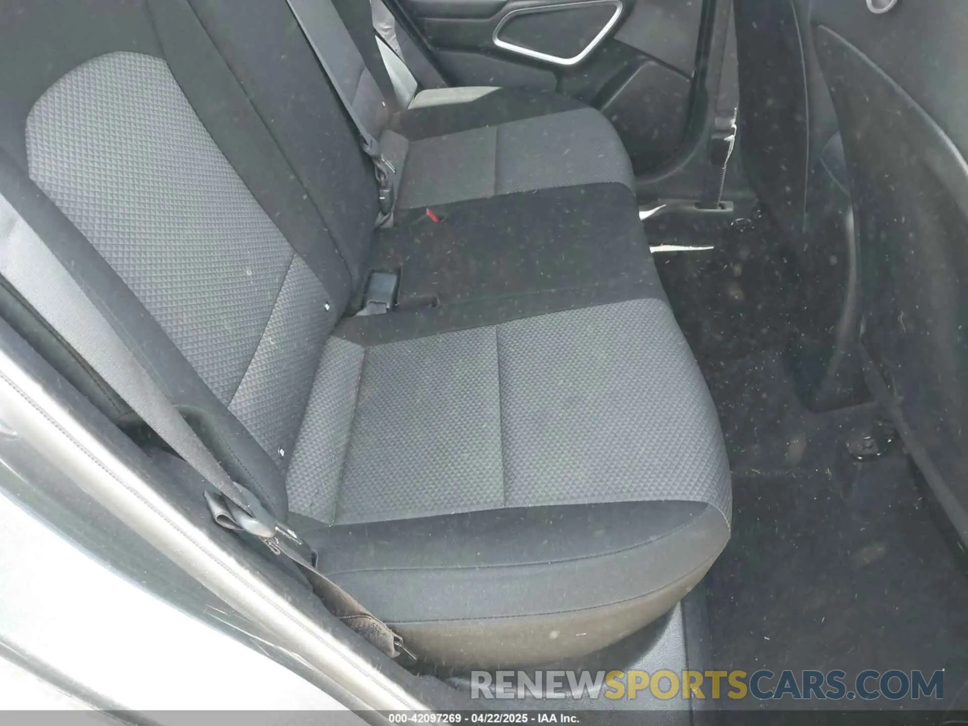 8 Photograph of a damaged car KNDJ23AU3L7057015 KIA SOUL 2020
