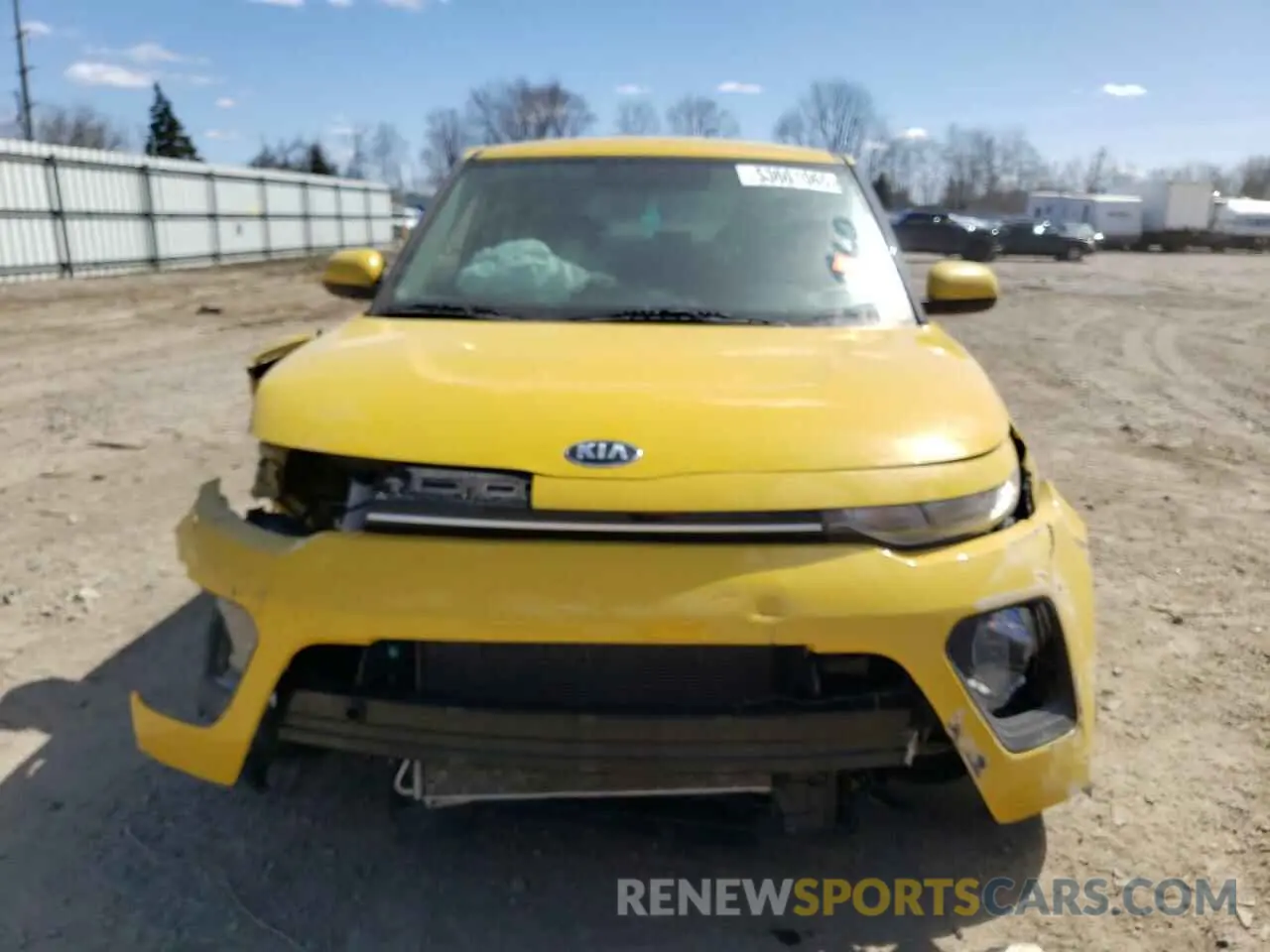 5 Photograph of a damaged car KNDJ23AU3L7067818 KIA SOUL 2020